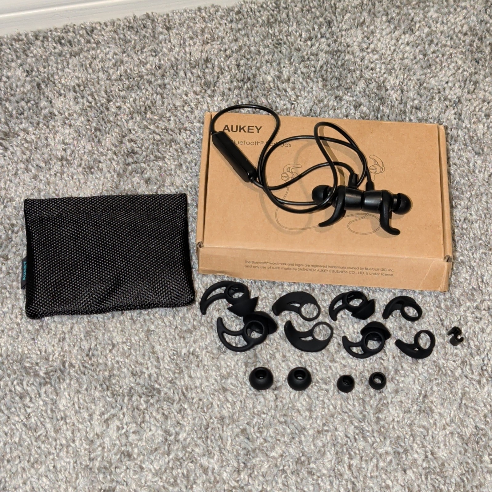 AUKEY EP-B40S Bluetooth Wireless In-Ear Earbuds, Black, 8mm Drivers