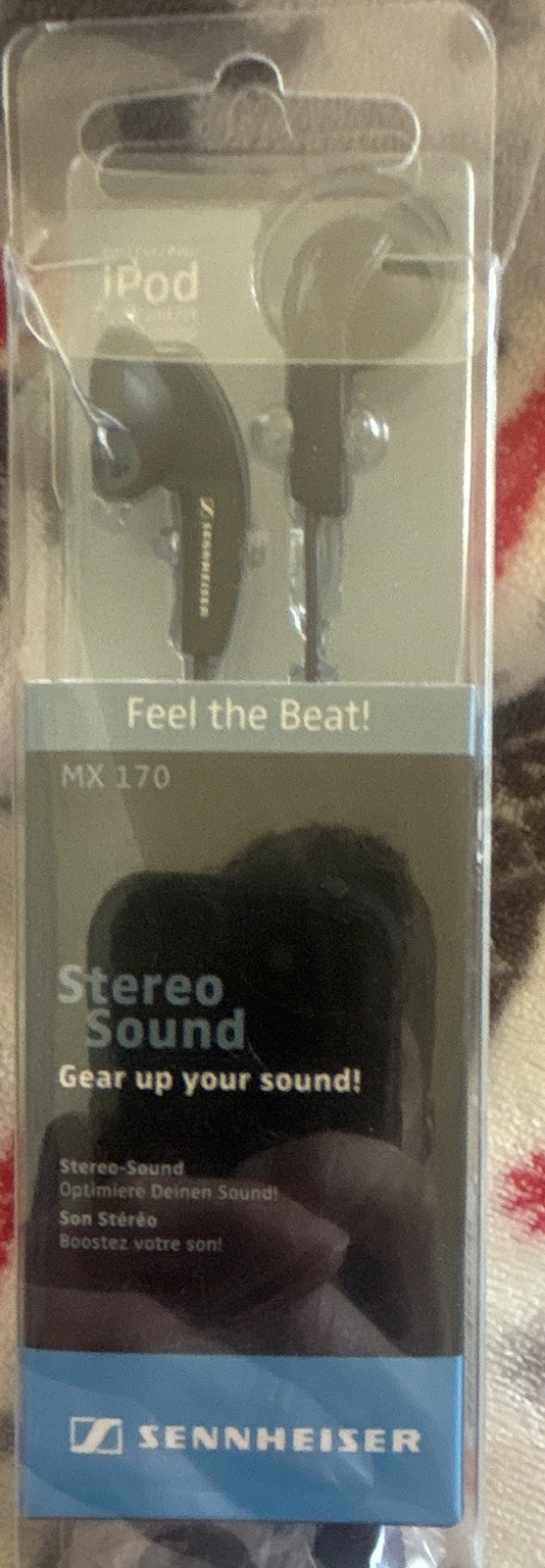 Sennheiser MX 170 Black Stereo Wired Earbuds 22-20000 Hz 32Ω