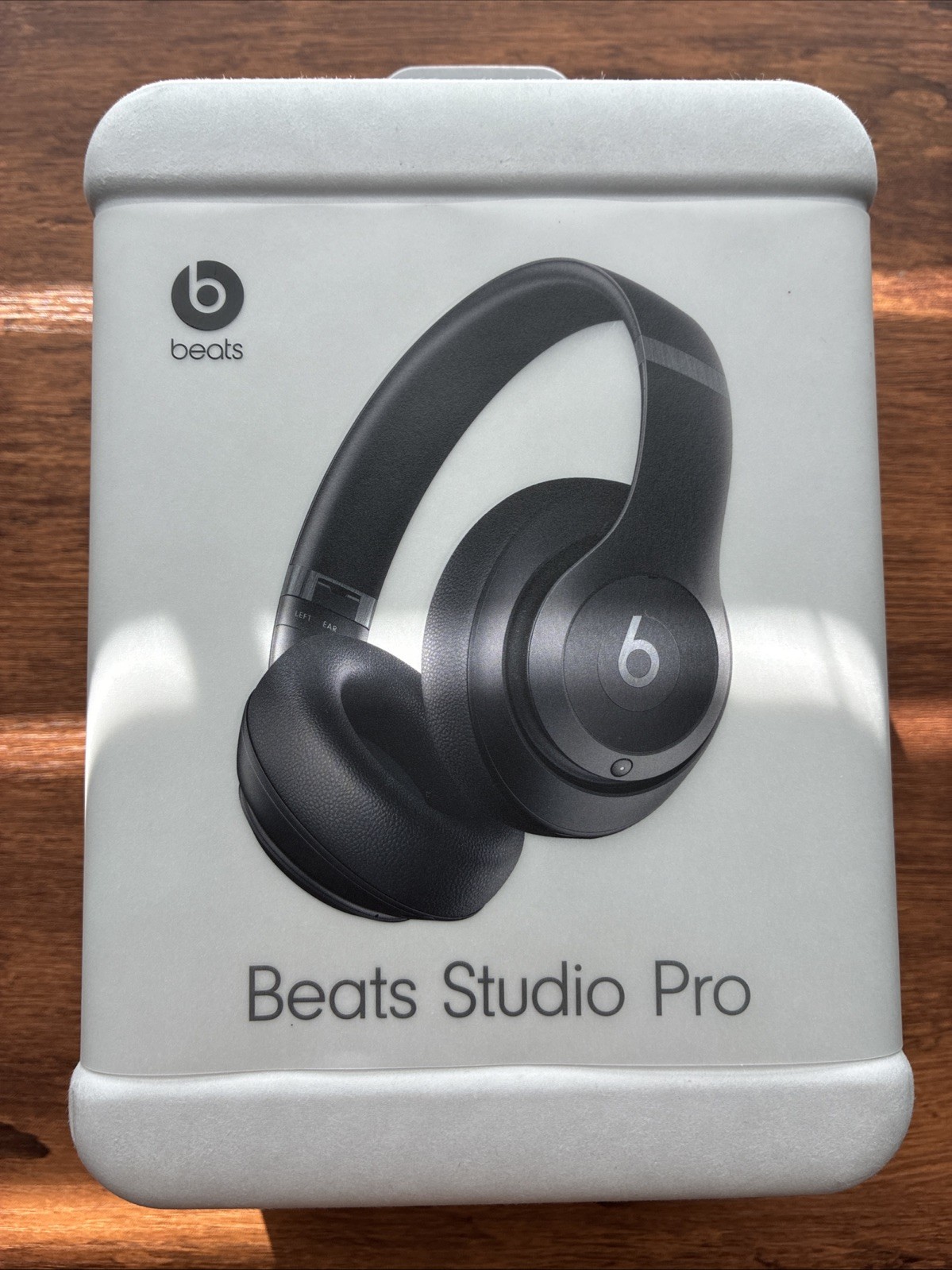 Beats Studio Pro Wireless Over-Ear Noise Cancelling Headphones Black – MQTP3LL/A