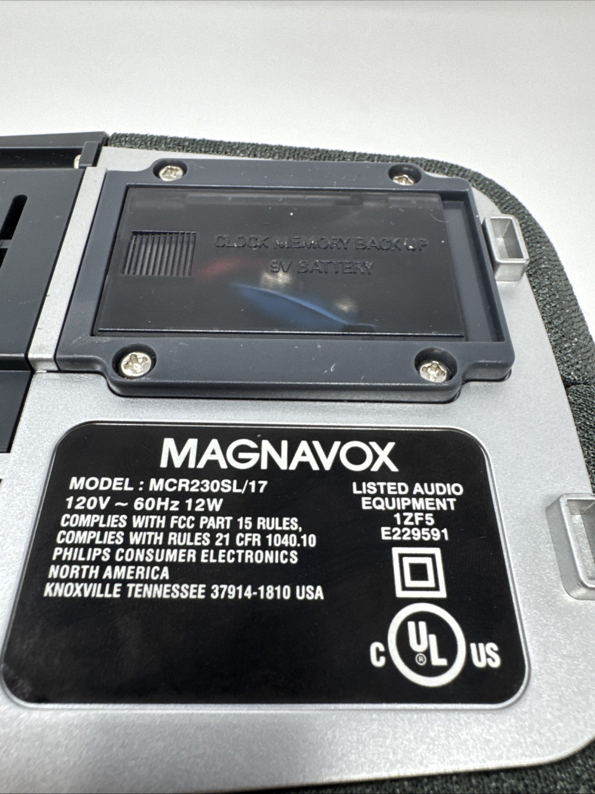 Magnavox Wide Angle Stereo AM/FM/CD Alarm Clock Radio MCR230SL/17 Tested Working