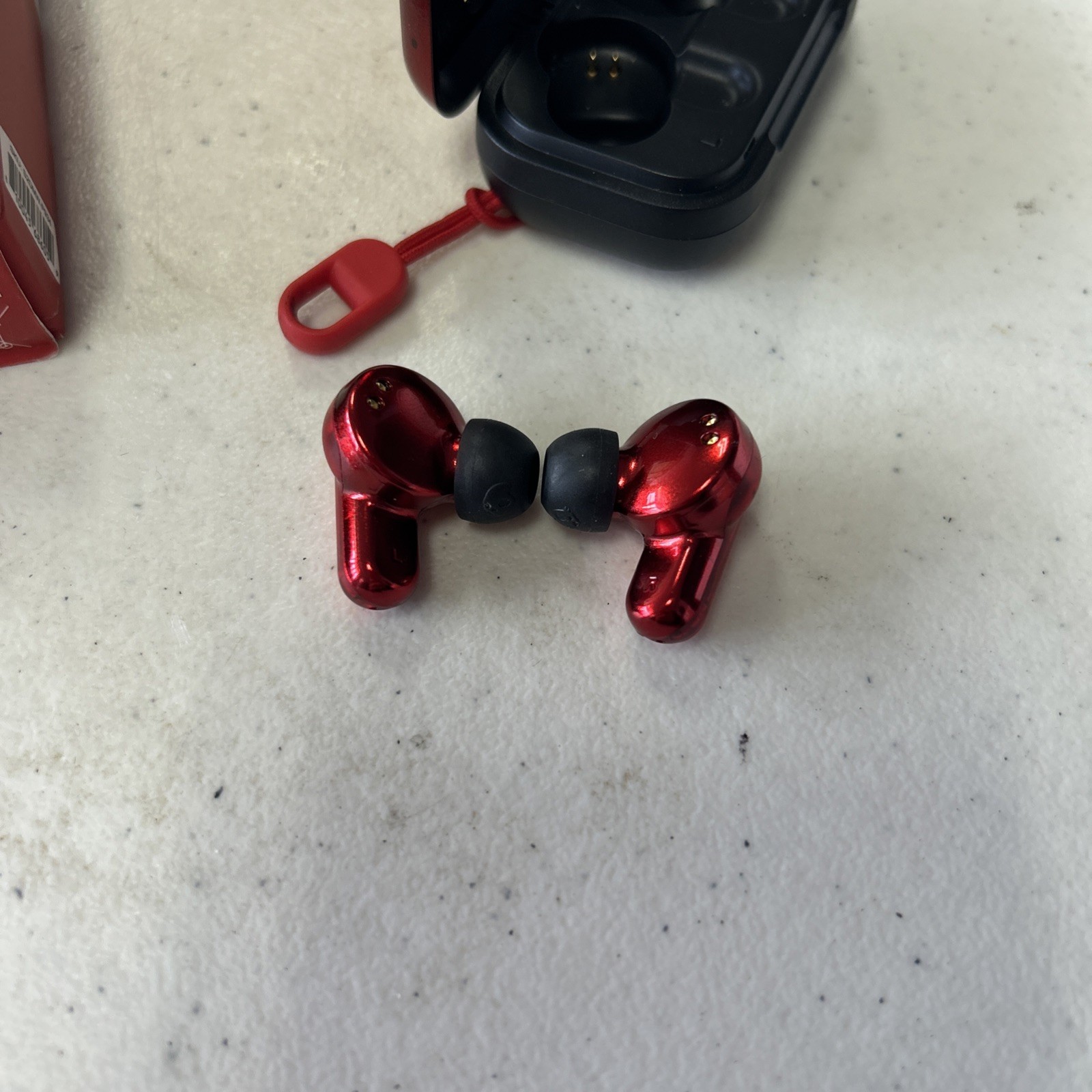 Skullcandy X Budweiser Dime Series Limited Edition Wireless In-Ear Earbuds Red