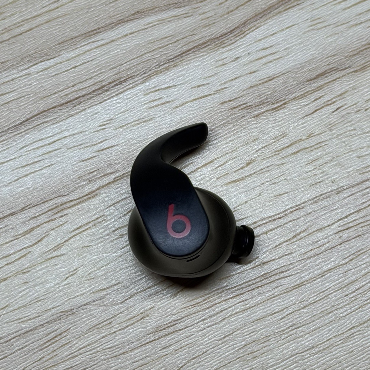 Beats Fit Pro Right Side Wireless Earbud ONLY A2577 Black Genuine TESTED CLEANED