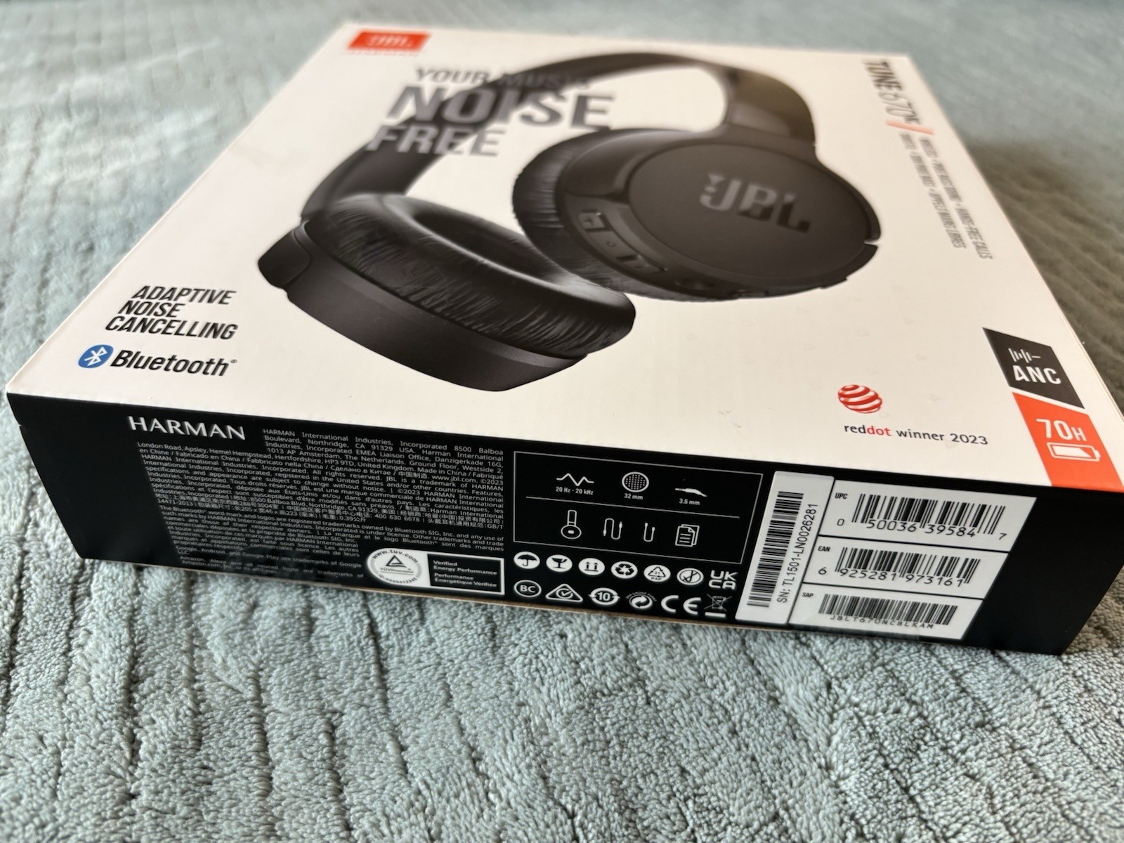 JBL Tune 670NC Wireless Bluetooth Noise Cancelling Headphones Foldable Black