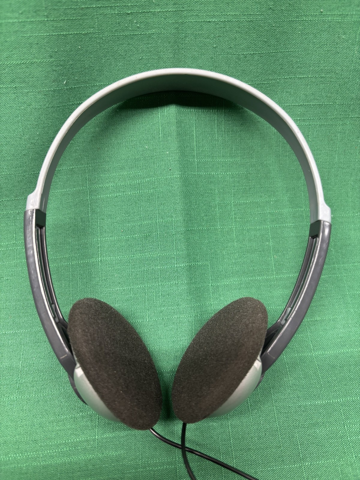 VTG Coby CV-H42 Wired Lightweight On-Ear Headphones W/3.5mm Jack, Silver (11H)