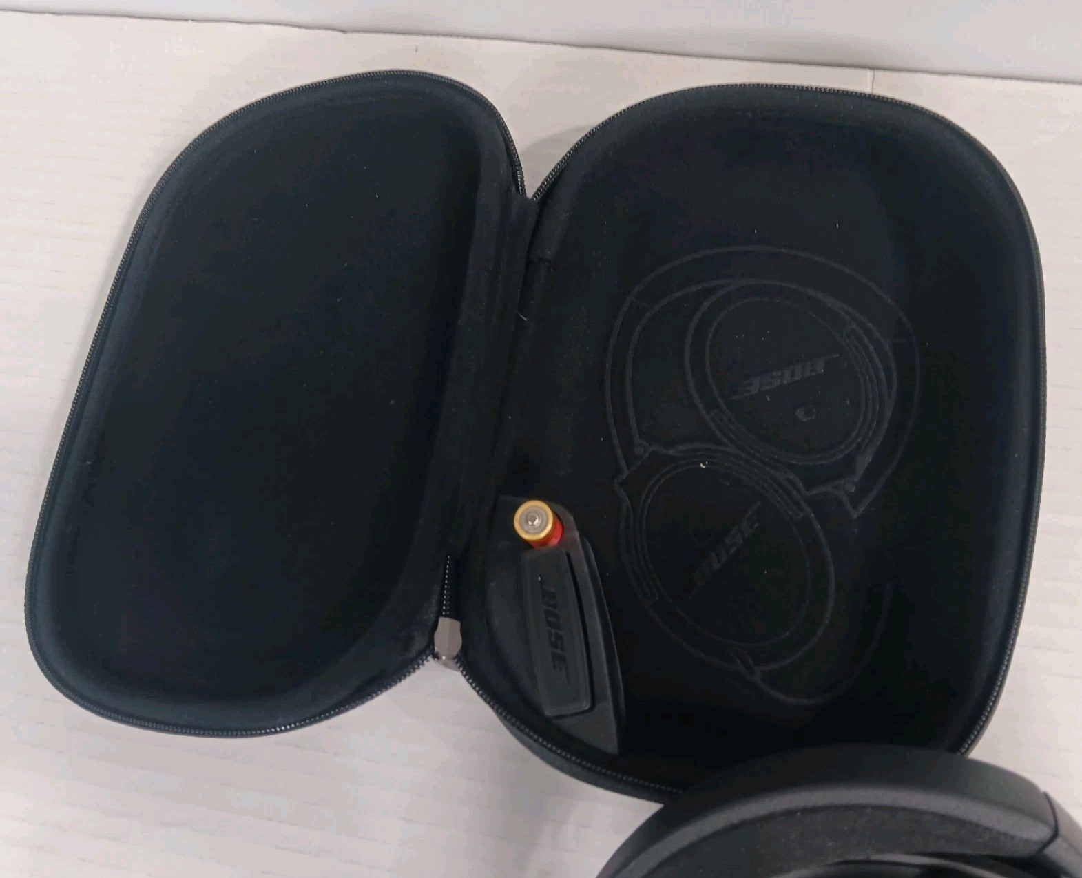 Bose QC25 Quiet Comfort 25 Wired Over-Ear Noise-Cancelling Headphones Special Ed