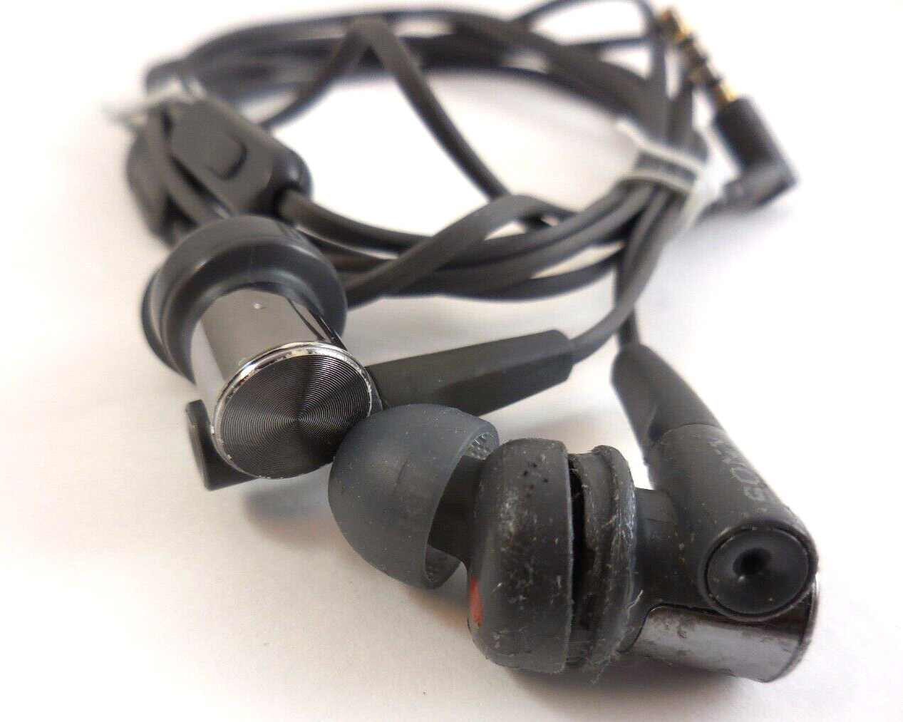 SONY MDR-XB55AP Bass Booster In-Ear Headphones- Gray (right damage )