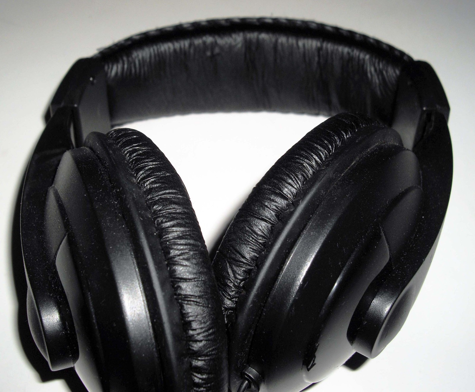 Inland Dynamic Stereo Headphones Black Unknown Model Tested Working