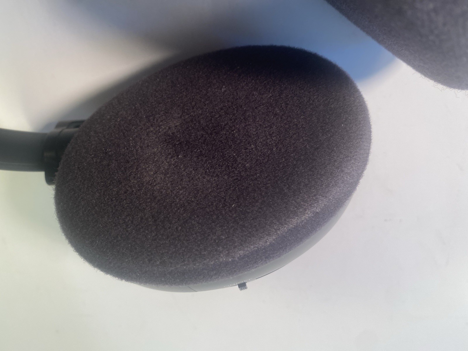 Sennheiser wireless headphones HDR 135 (TR 135) With base + cables
