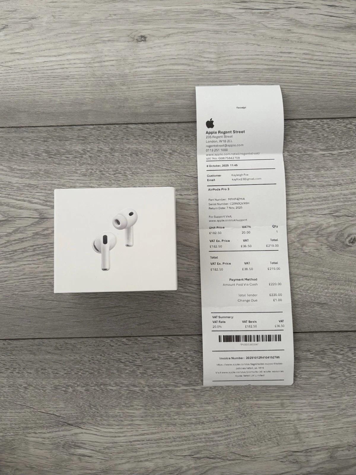 Apple AirPods Pro 3 White Wireless Bluetooth In-Ear Earbuds w/ Built-In Mic