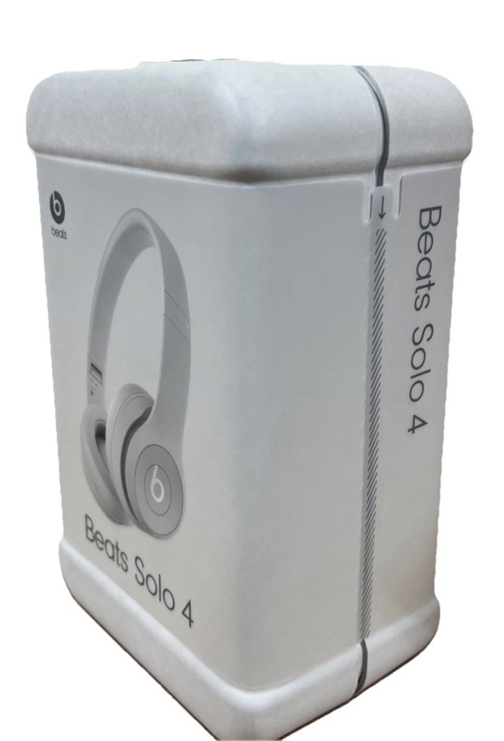 Beats Solo4 – On-Ear Wireless Headphones Drenched Gray-New & Sealed ***