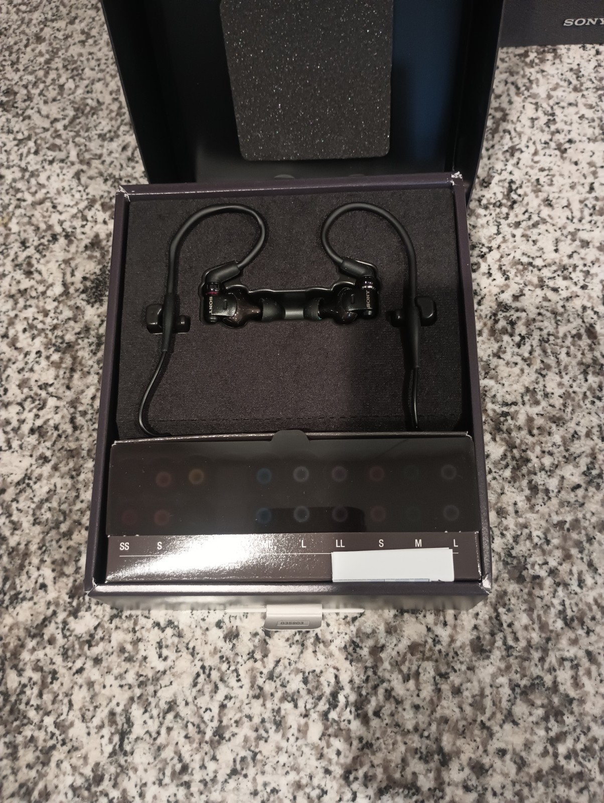 USED SONY MDR-EX1000 Monitor Closed Dynamic In-Ear Headphones Japan