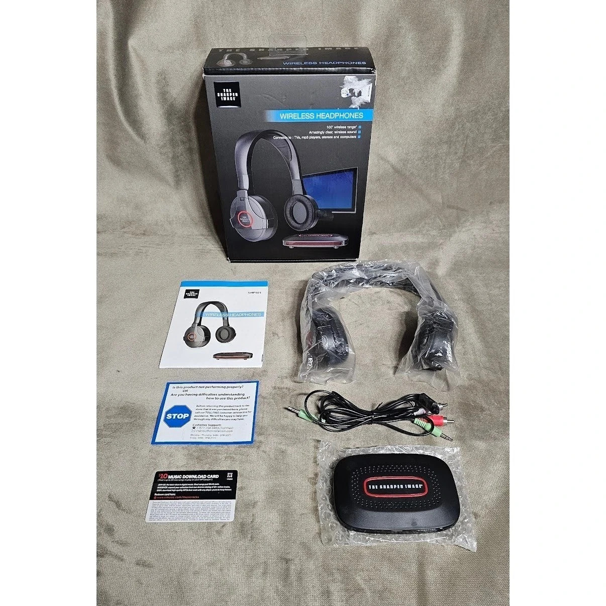 Sharper Image Wireless Headphones with FM Radio and 100ft Range SHP921 # 2093 uu