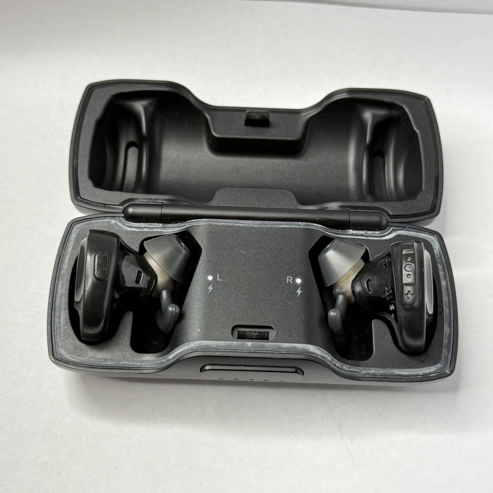 Bose SoundSport Wireless In-Ear Headphones – Black Model 423729