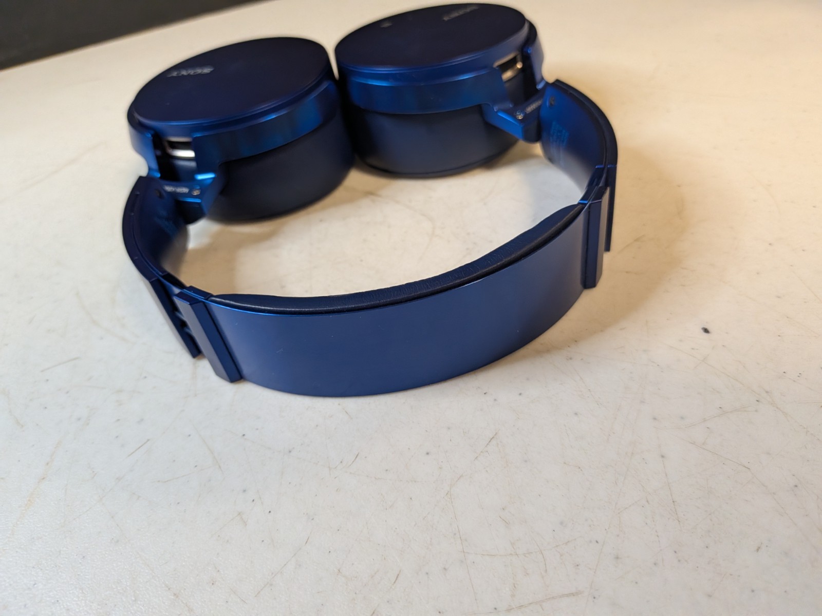 Sony MDR-XB950BT Extra Bass Wireless Bluetooth Stereo Headphones Blue