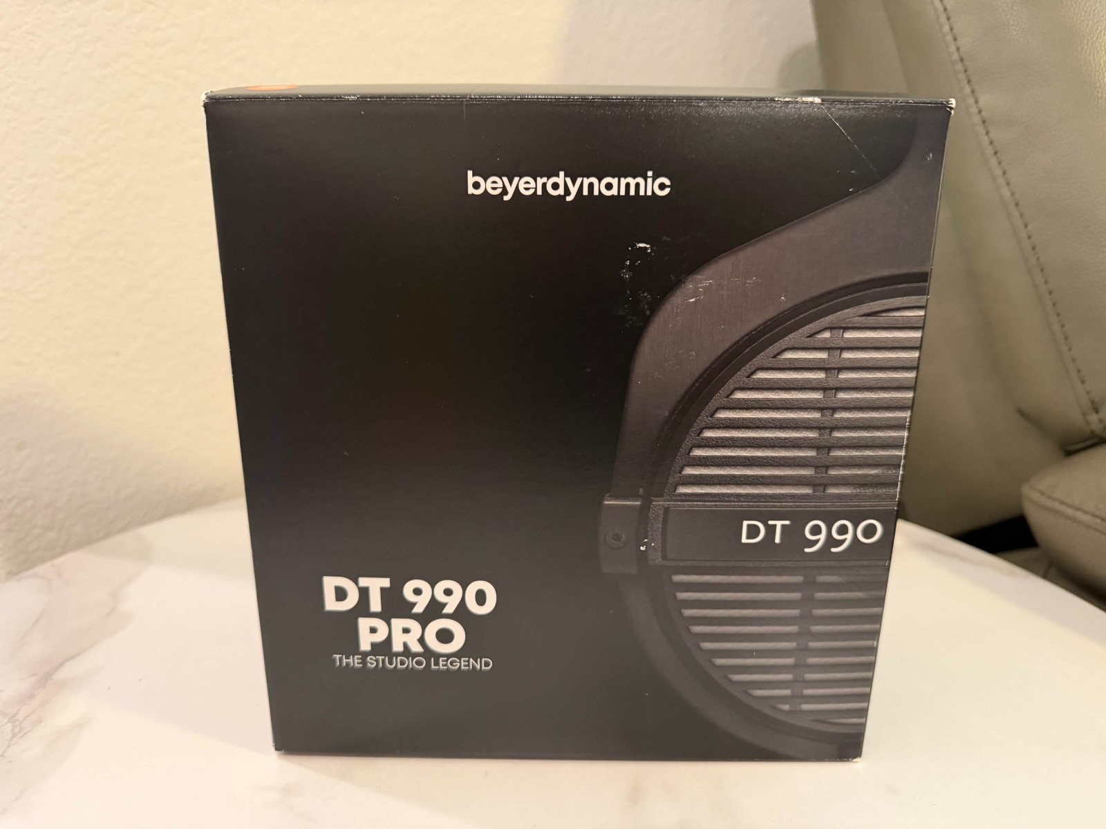 Beyerdynamic DT 990 Pro 250 Ohm Open-Back Studio Headphones