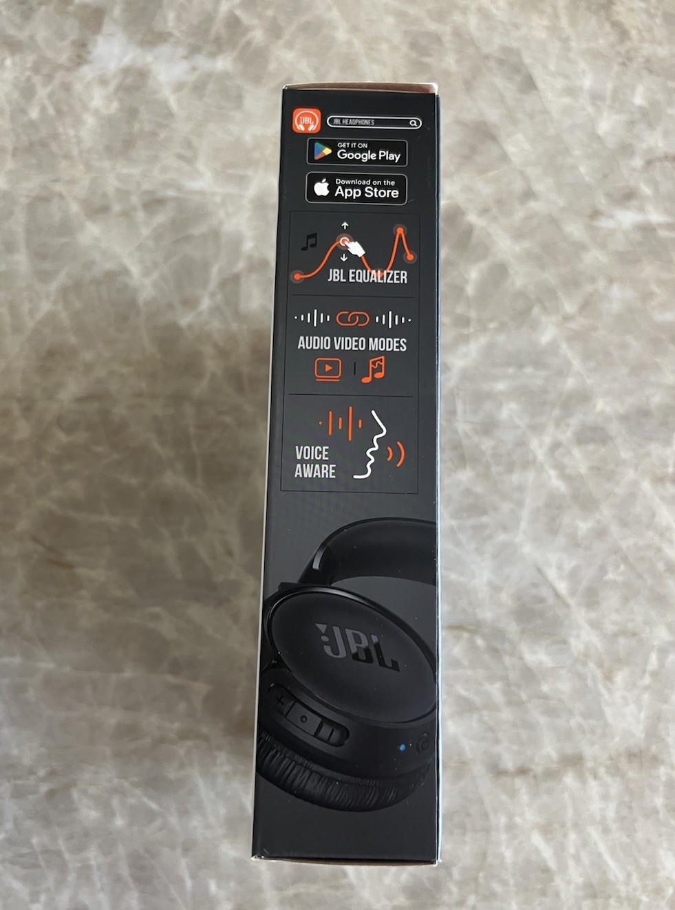 JBL JBLT520BTBLKAM Tune 520BT Headphones – Black. New Factory Sealed. ￼