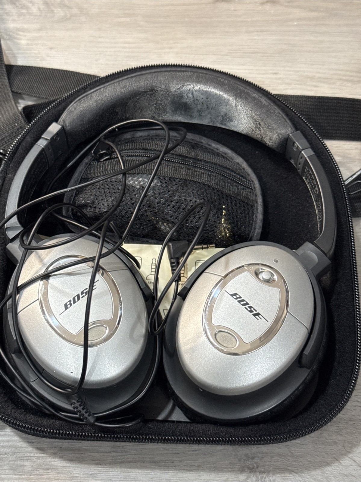 Lot Of 4 Bose QC15/QC3 Headphones with Noise Cancelling (Read Desc)