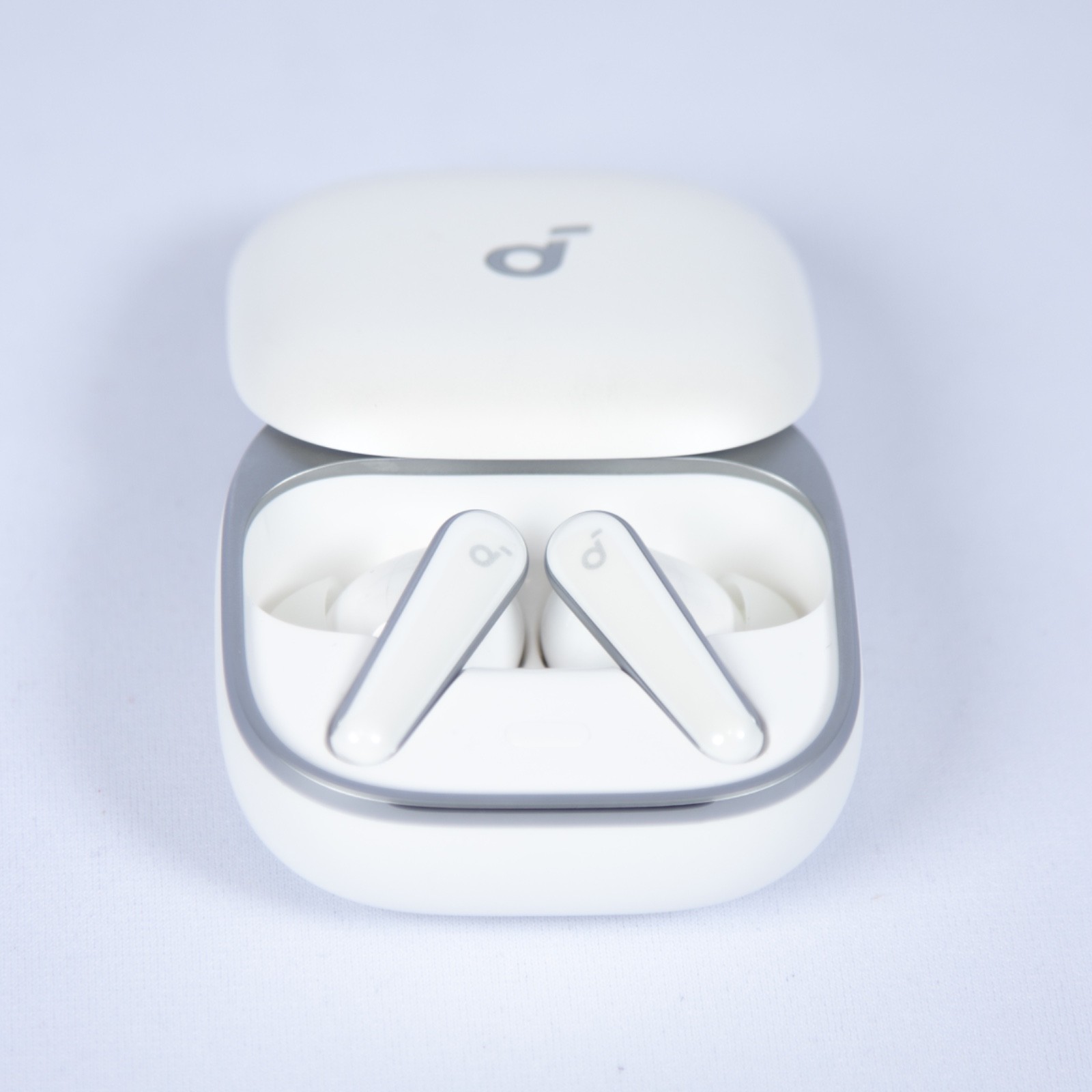 Soundcore by Anker Liberty 5 ANC 3.0 Earbuds Dolby 6‑Mic AI Clear Calls White