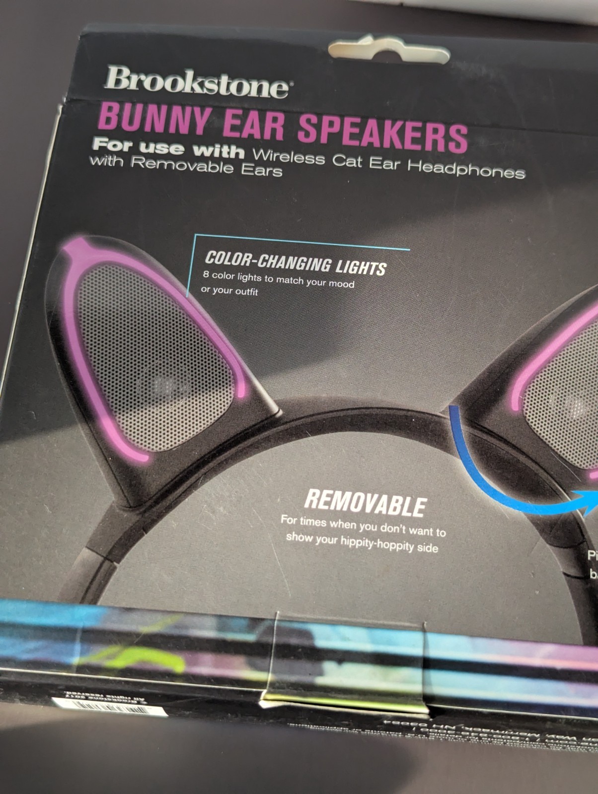 Brookstone Bunny Ear Speakers Color Changing Lights Removable Twist Rare HTF