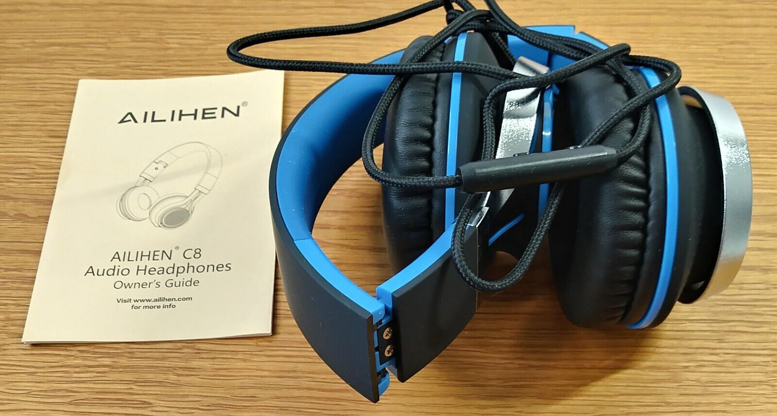 Ailihen Wired C8 Headphones In Line Microphone On-Ear Volume Control Collapsible
