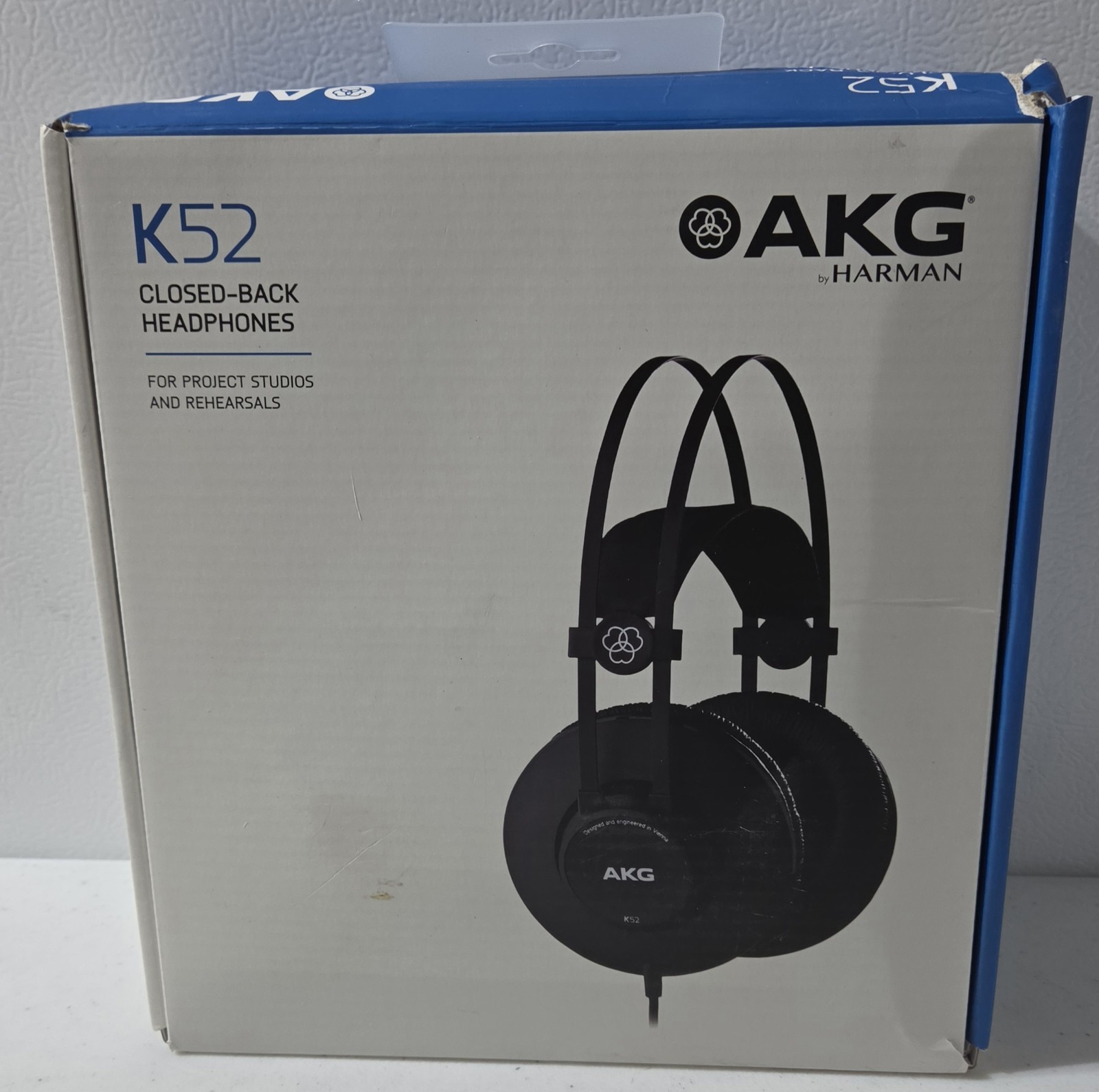 AKG K52 Closed-Back Wired Headphones Studio Monitoring Black 3.5mm Jack NEW