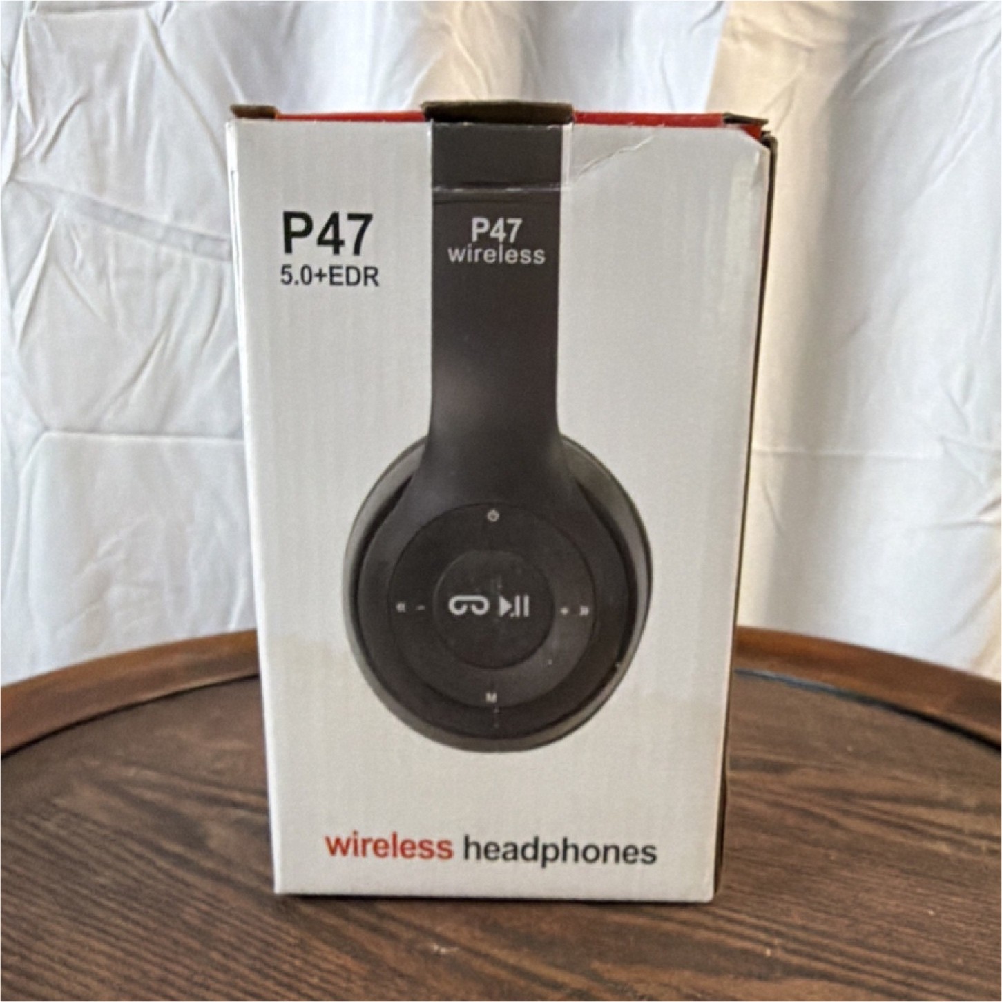 P47 5.0+EDR Wireless Headband Ear-Pad Headphones 40mm Foldable FM MP3 Black