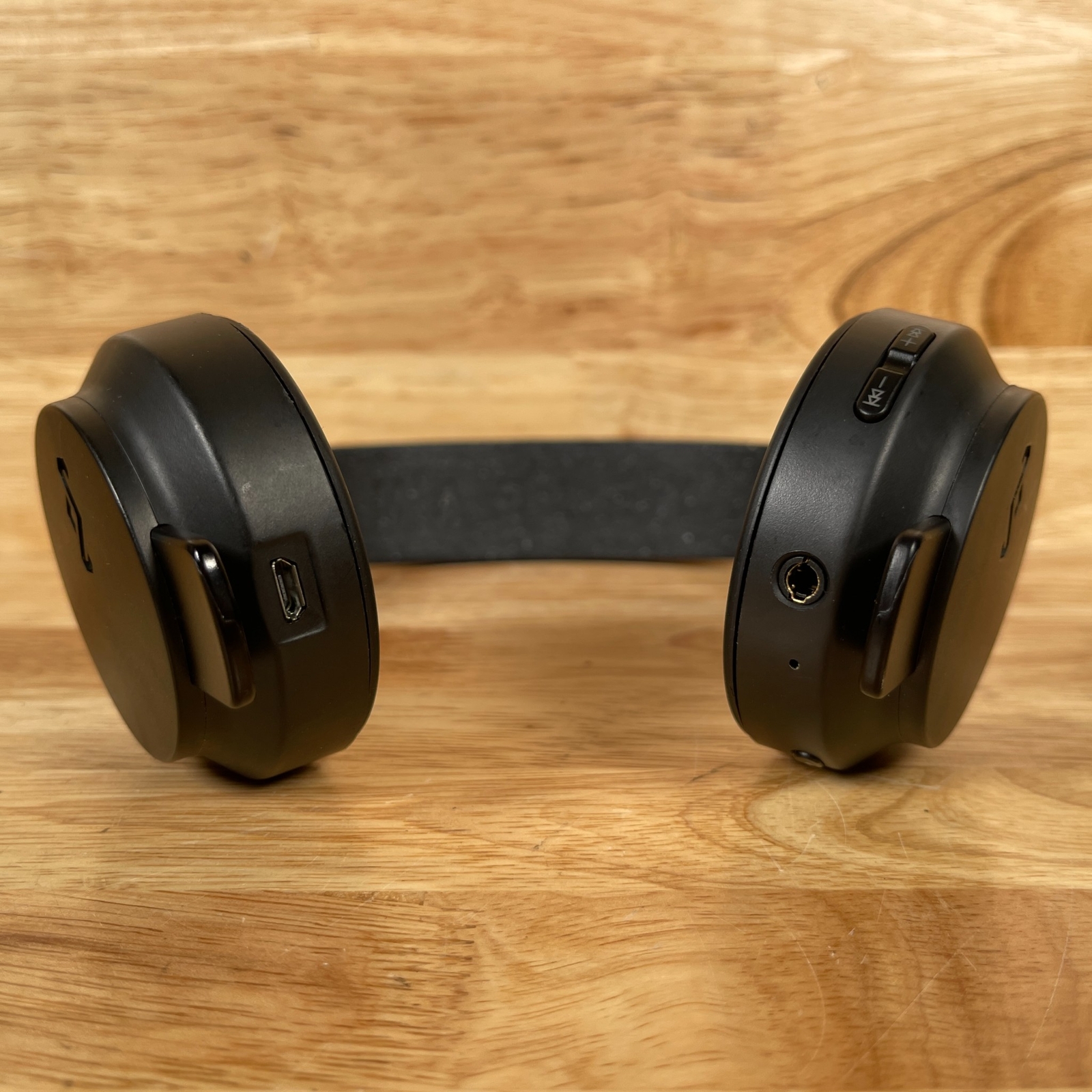 House of Marley EM-FH041-MI Black Wired Noise Cancelling Over-The Ear Headphones