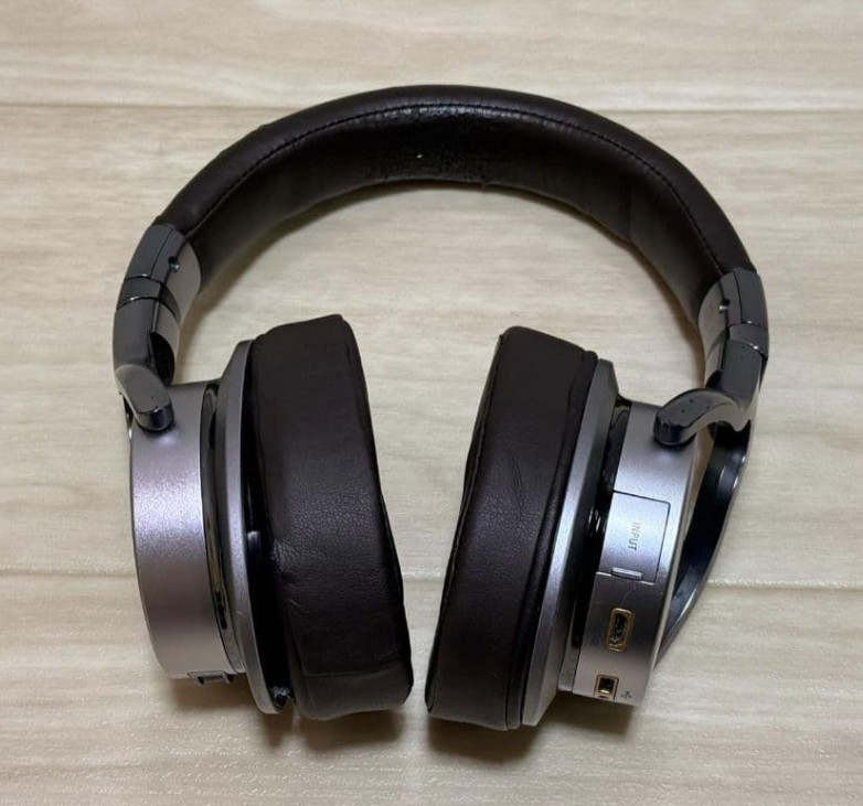 SONY MDR-1ADAC Stereo headphones Closed Dynamic Hi-Res AUDIO USB DAC Silver