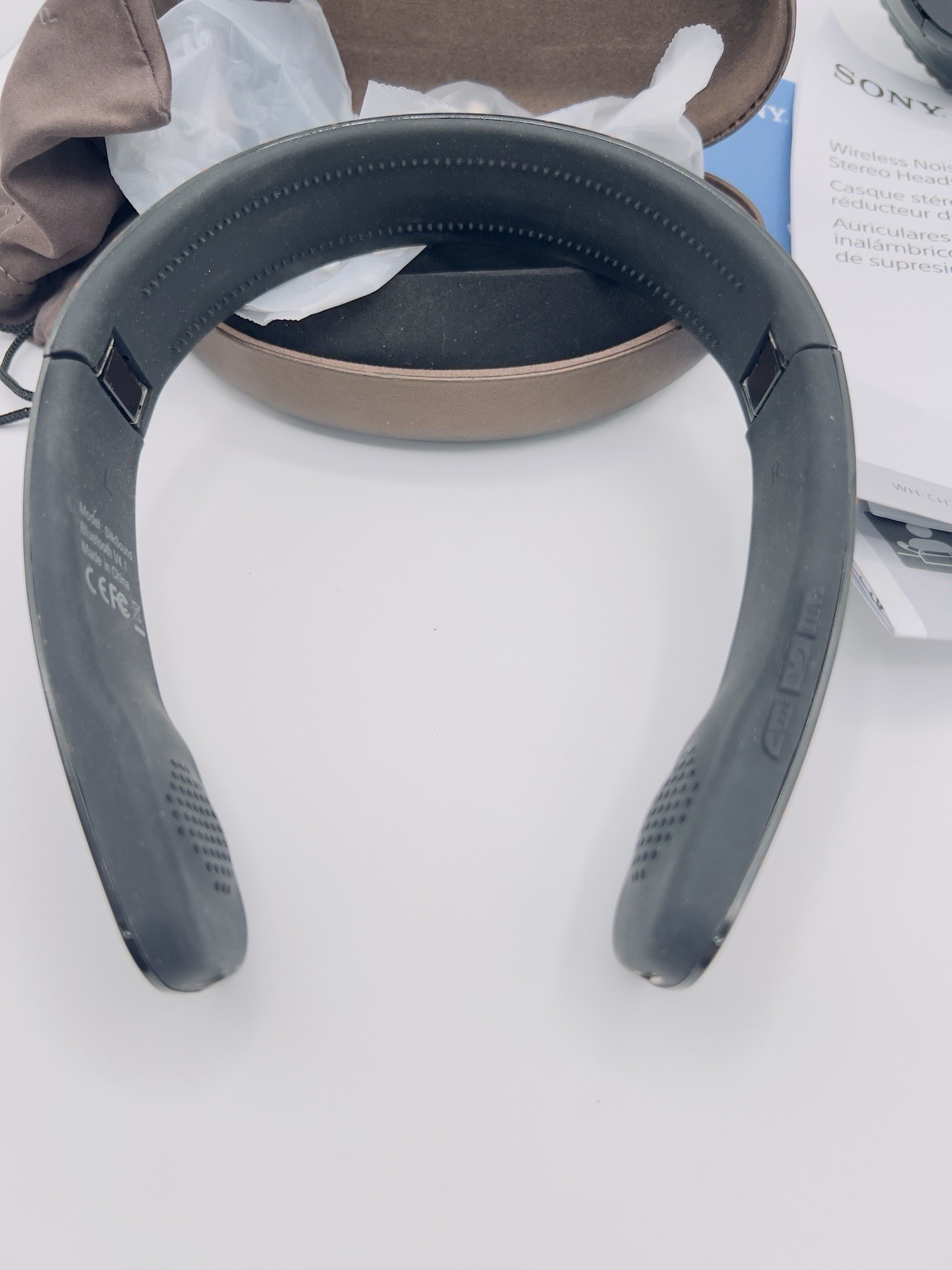 Sony WH-CH700N Noise Canceling Paww Silksound Foldable Both Bluetooth Wireless