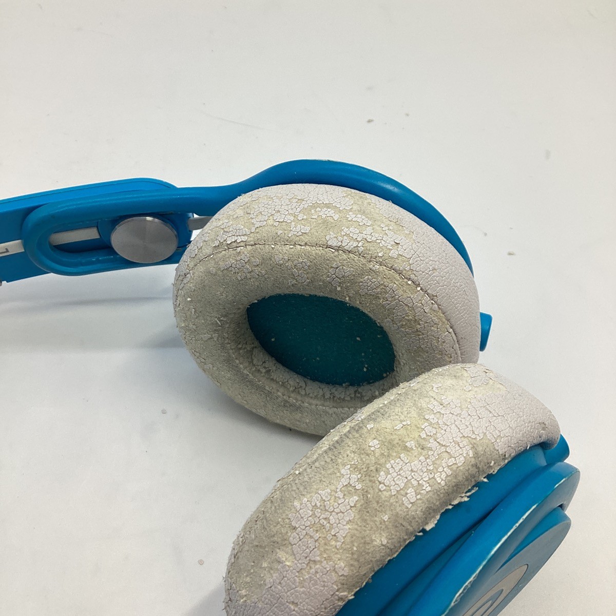 Beats Mixr Mixer Headphones Blue Without Audio Cable (Untested) AS-I (GO1039247)