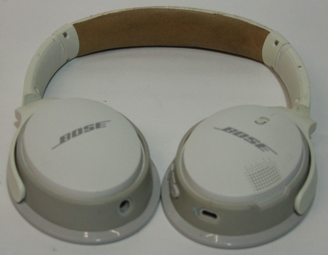 Bose SoundLink Around-Ear II Headset Lot of 3 Black/Blue White Over-Ear BA2 READ