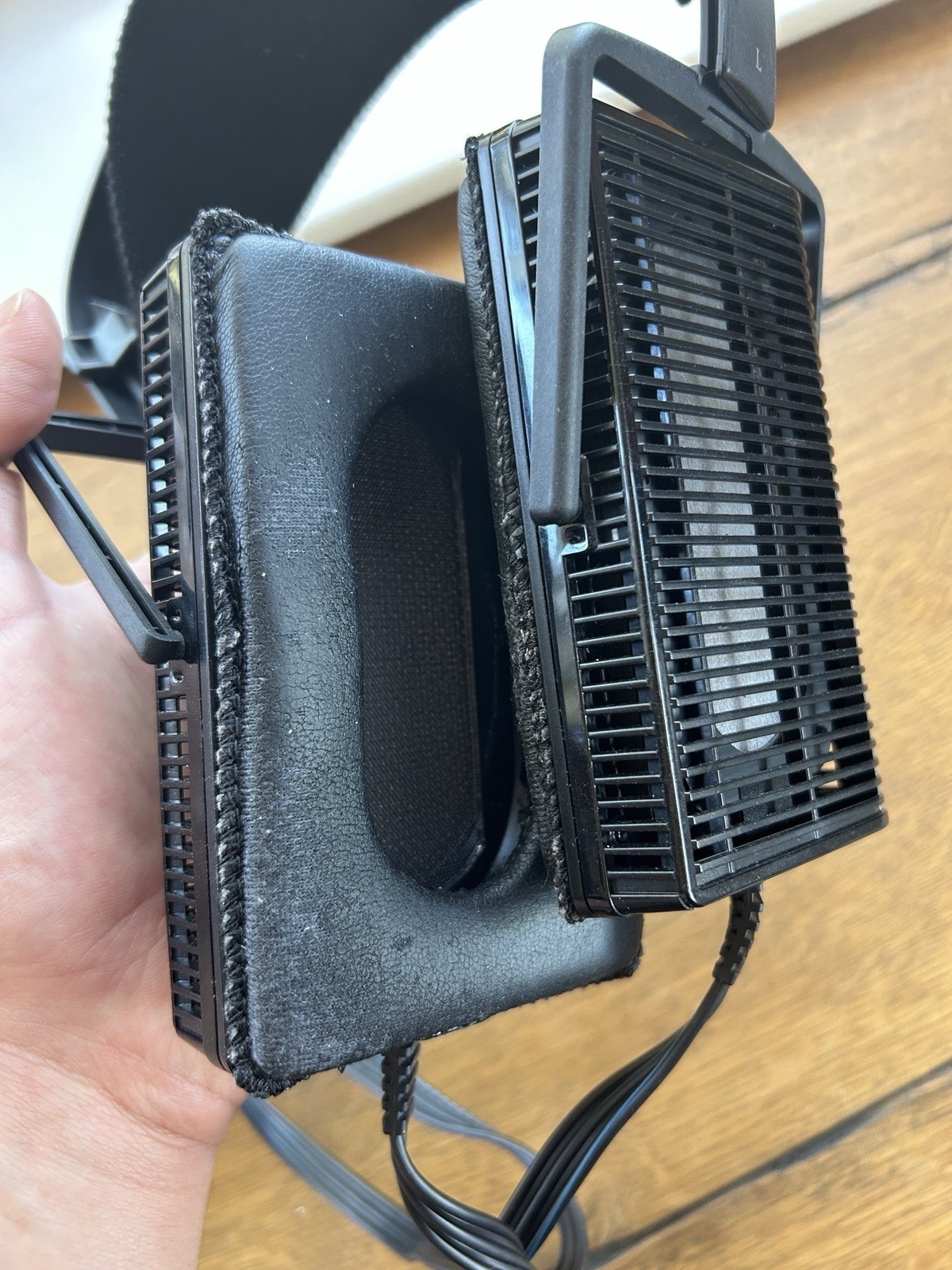 Stax SR-L300 Lambda Series Black Headphones Electrostatic Earspeakers Tested