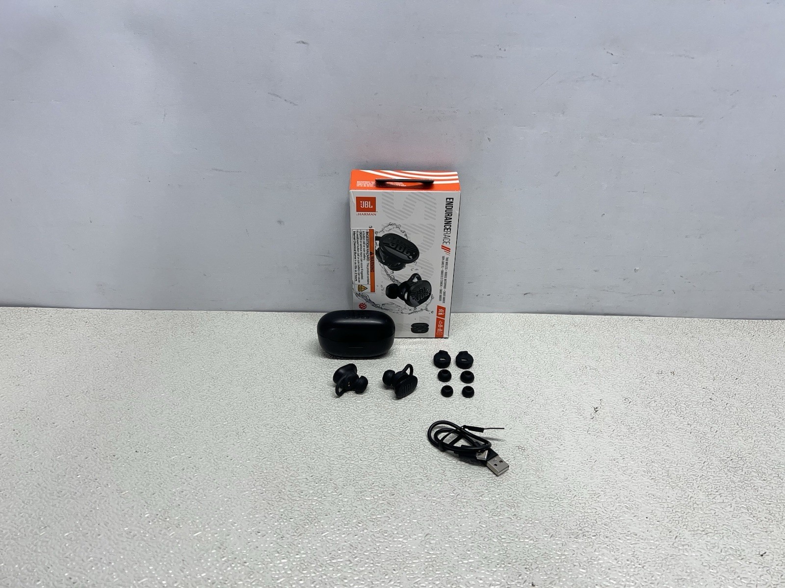JBL – Endurance Race True Wireless Sport Earbud Headphones – Black –
