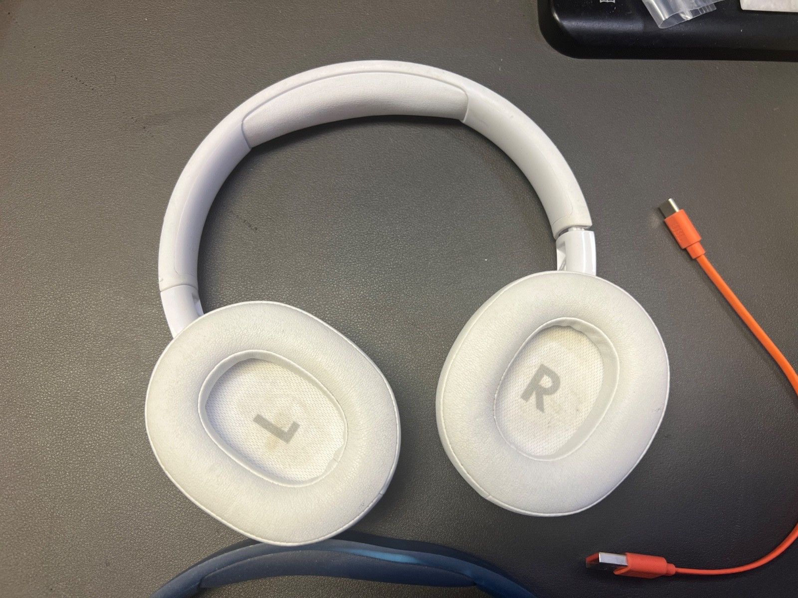 JBL Tune760NC LOT OF 2 -BLUE & WHITE Active NC Bluetooth Headphones