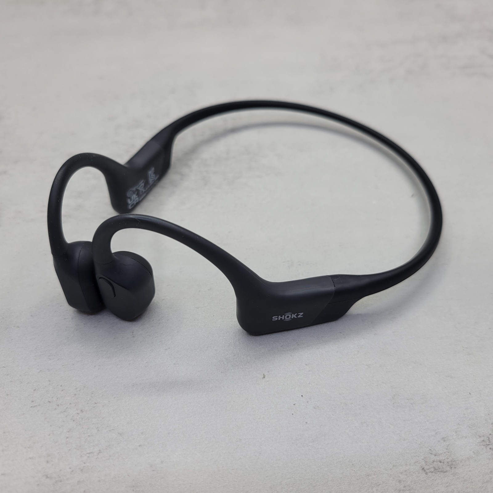 Shokz OpenRun Bone Conduction Open-Ear Headphone (S803) [PAUSE BUTTON ISSUE]™