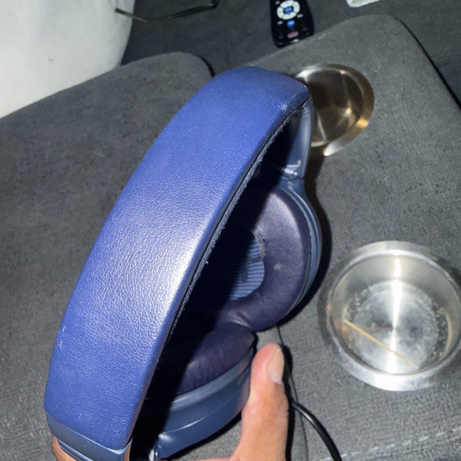 Bose QuietComfort 35 II Wireless Headphones Midnight Blue Rose Gold QC35 II