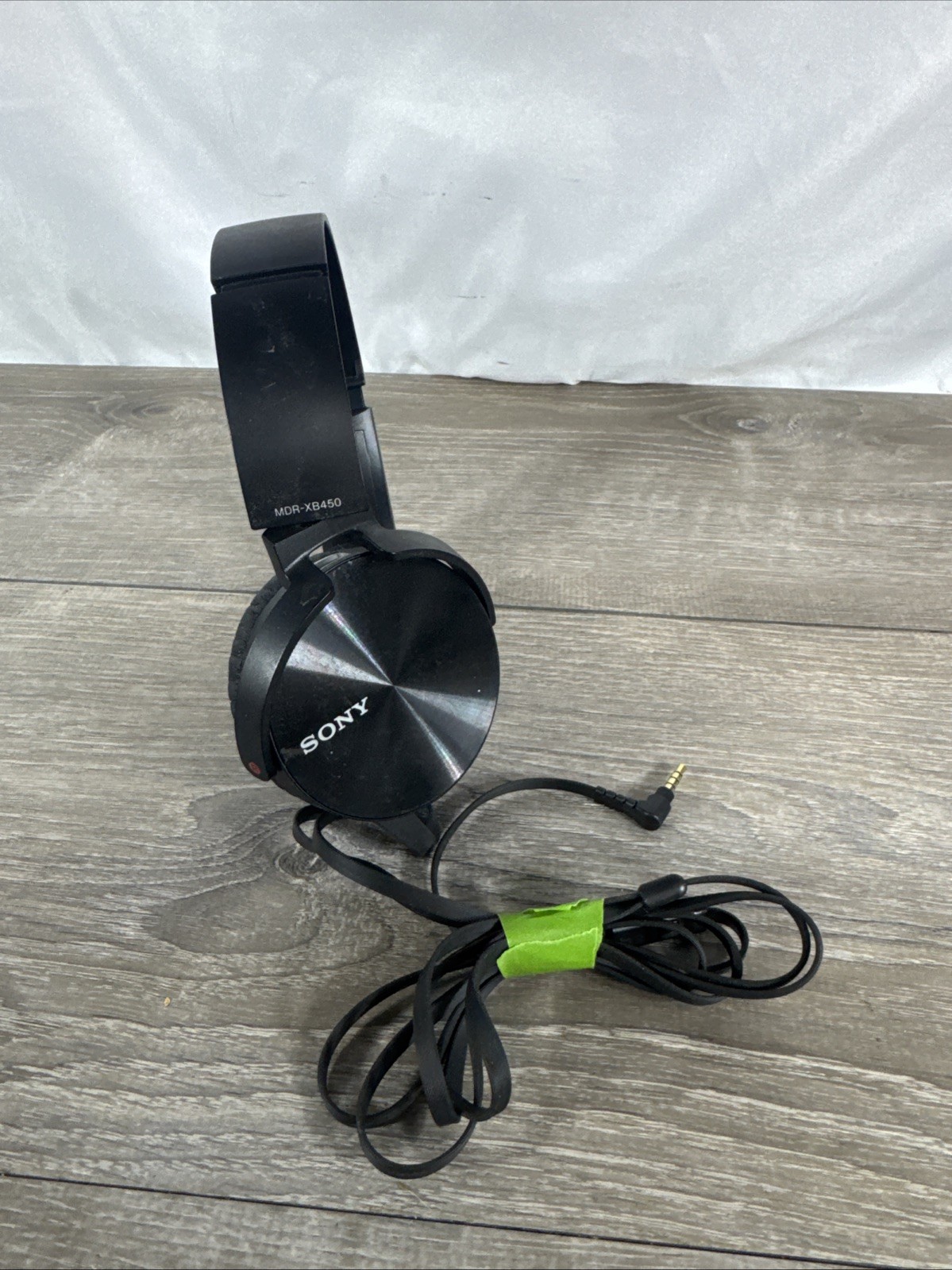 Sony MDR-XB450AP Extra Bass On-Ear Stereo Headphones Black Wired Noise Isolation