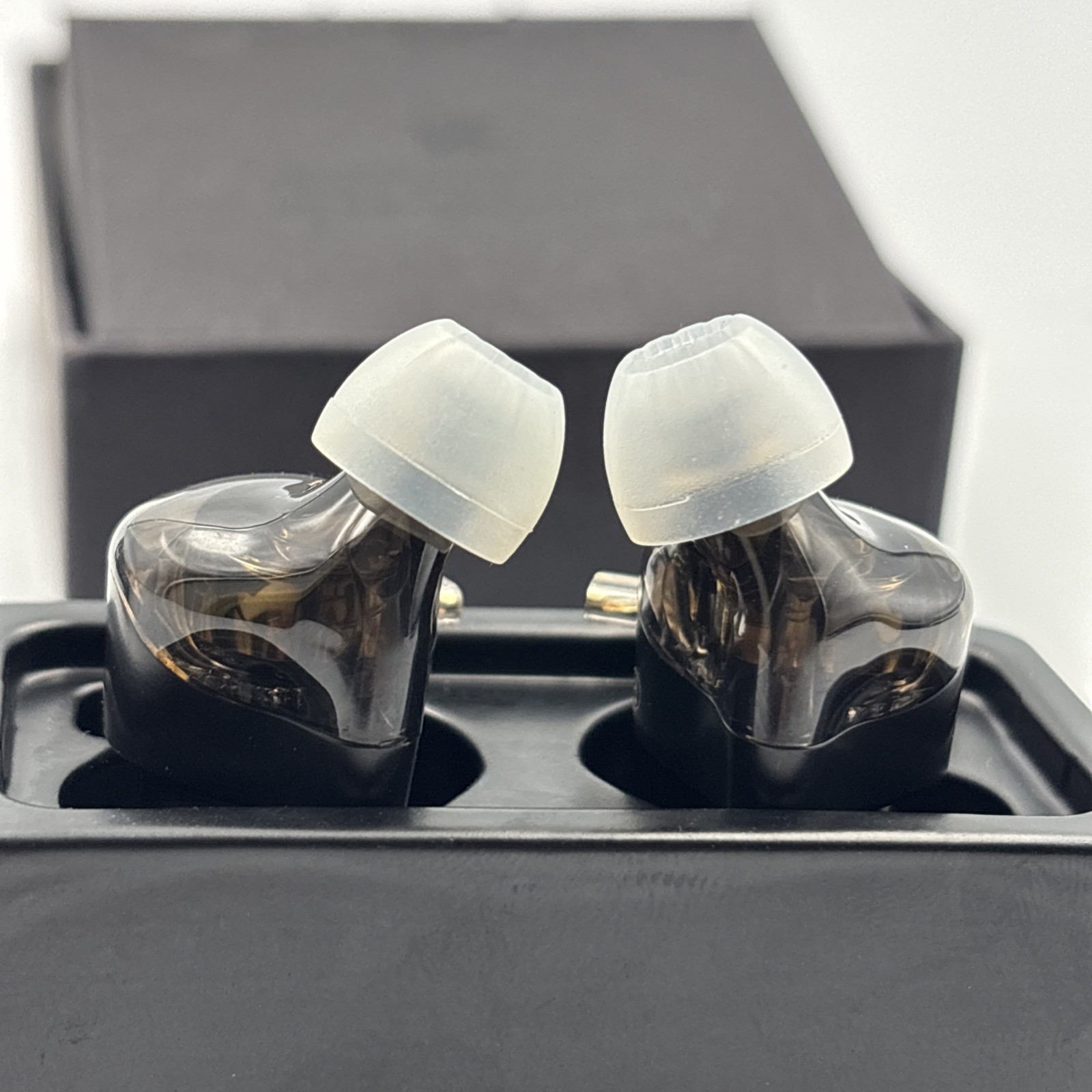 KZA Coustics Vibe X in Ear Monitor, HiFi IEM Earbuds USB-C New Open Box Tested