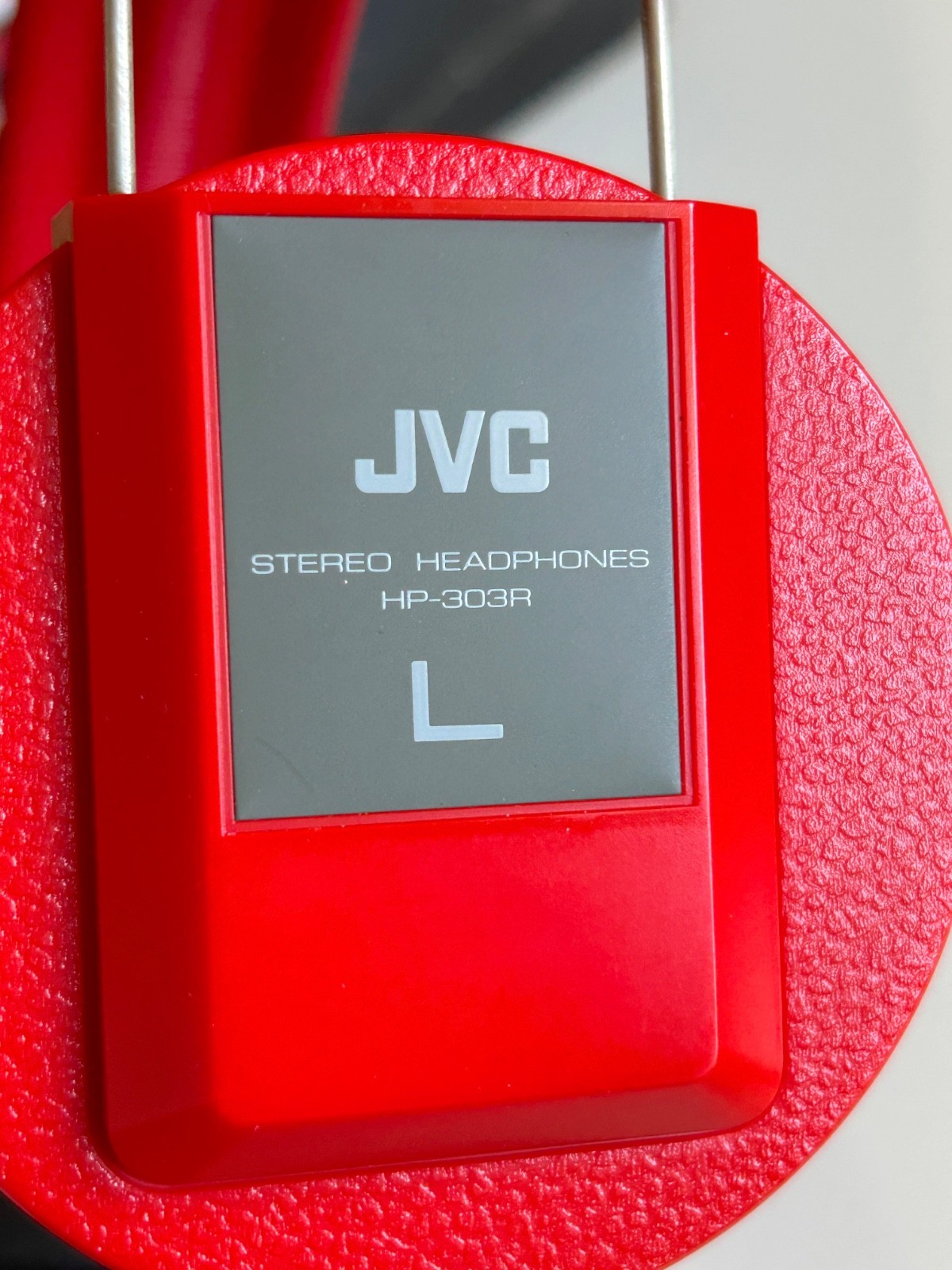 JVC HP-303R Stereo Headphones