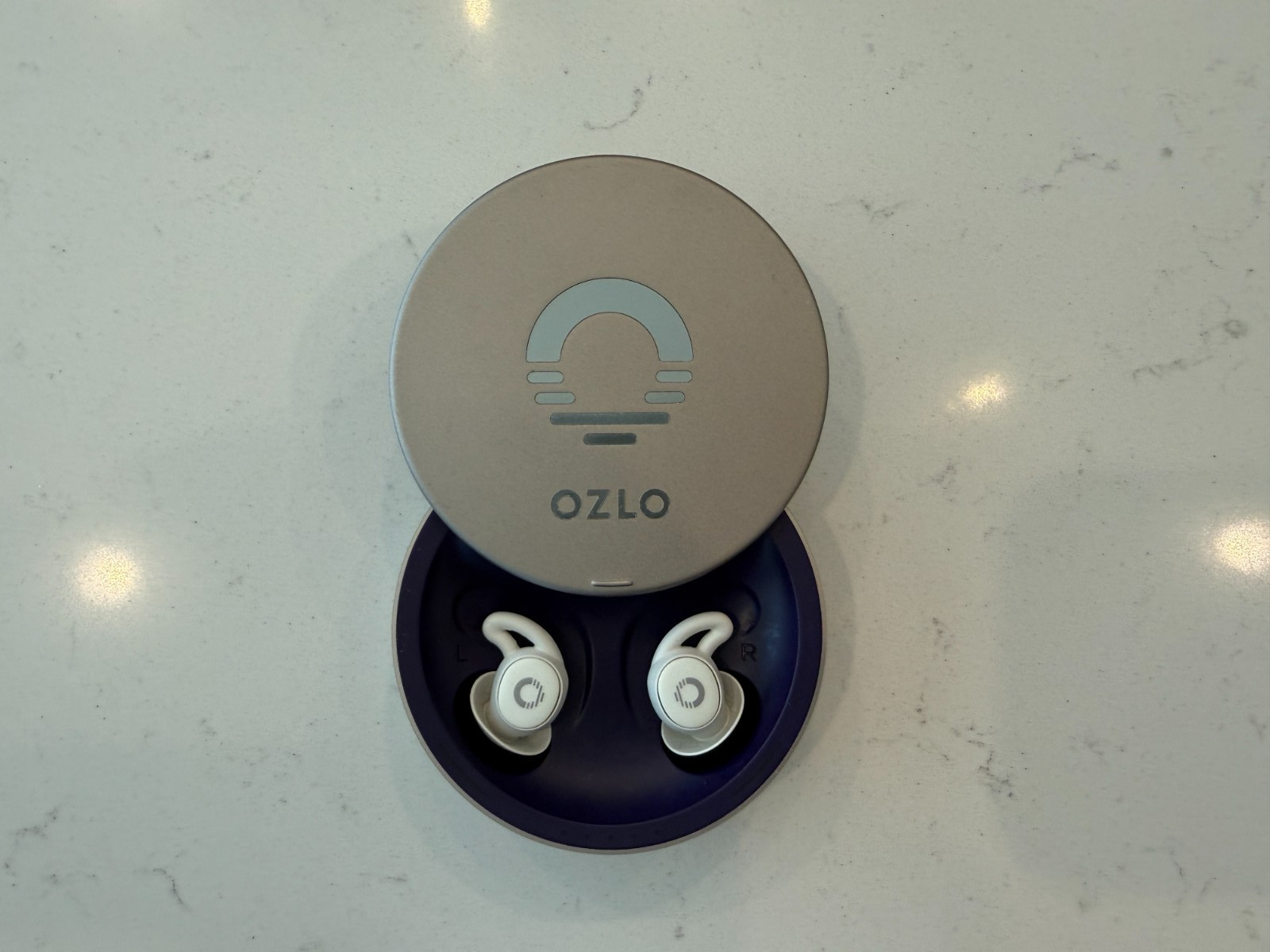 Ozlo Sleepbuds Wireless Sleep Earbuds White – Excellent Condition