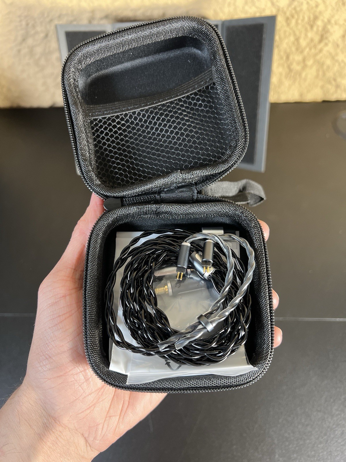 Linsoul Punch Audio Portazo 1DD + 2 Planar Driver In Ear Monitor Gaming Earbuds
