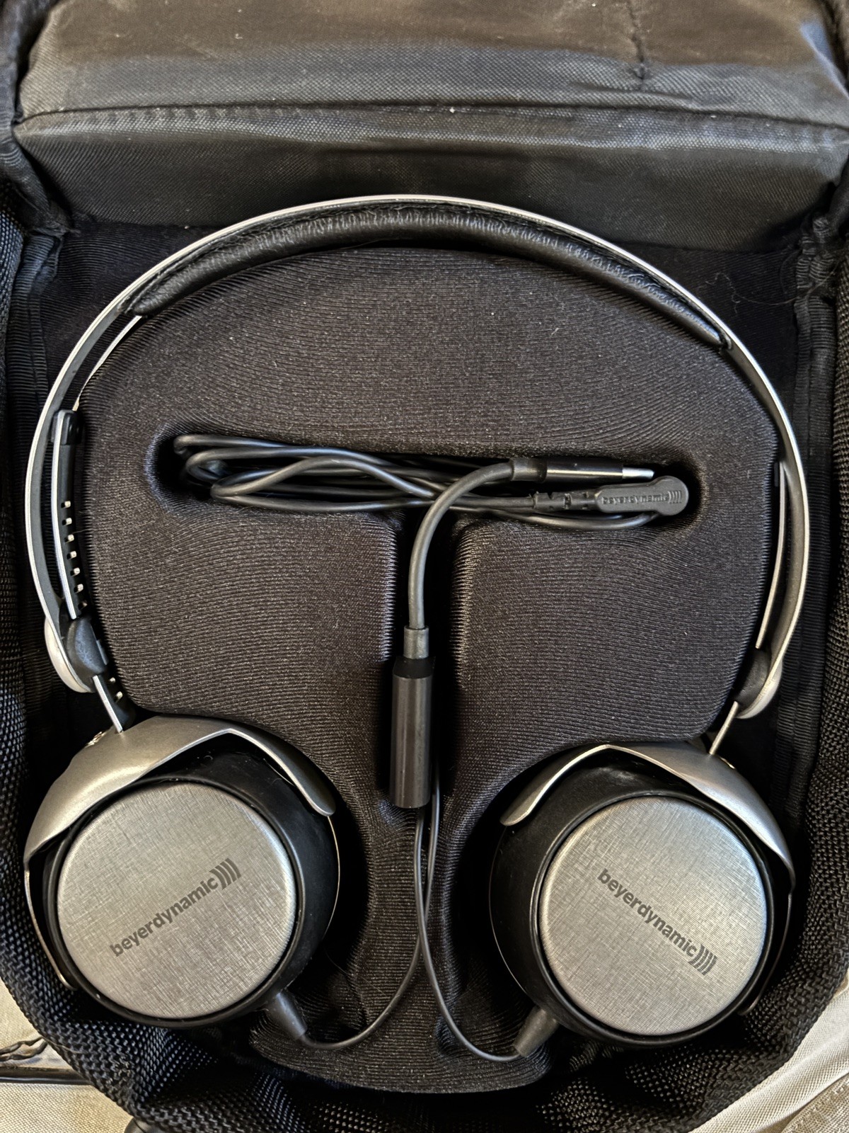 Beyerdynamic DT 1350 Tesla Headphones Tested w/ Case Adapter Germany