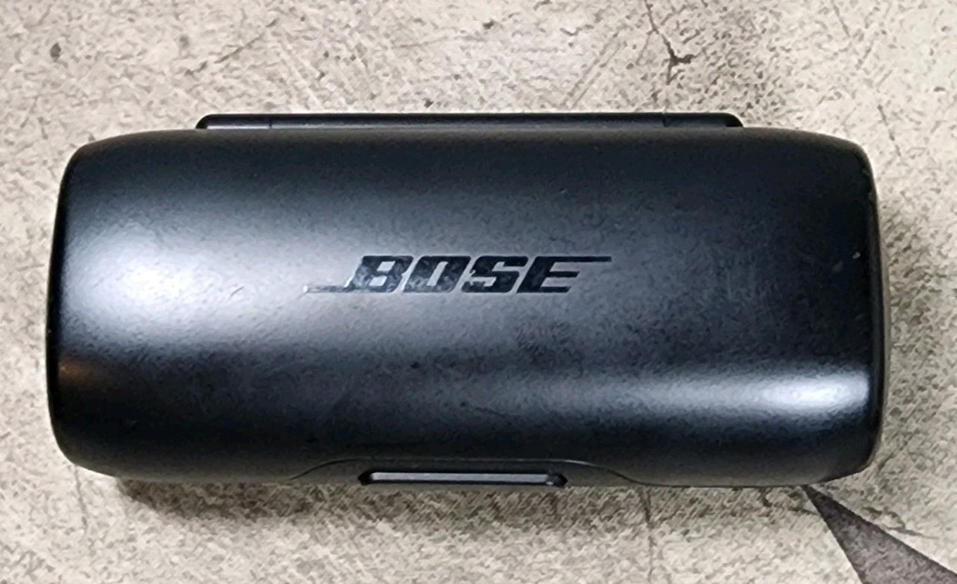 Genuine Bose REPLACEMENT Charging Case Soundsport Free Headphones Earbuds