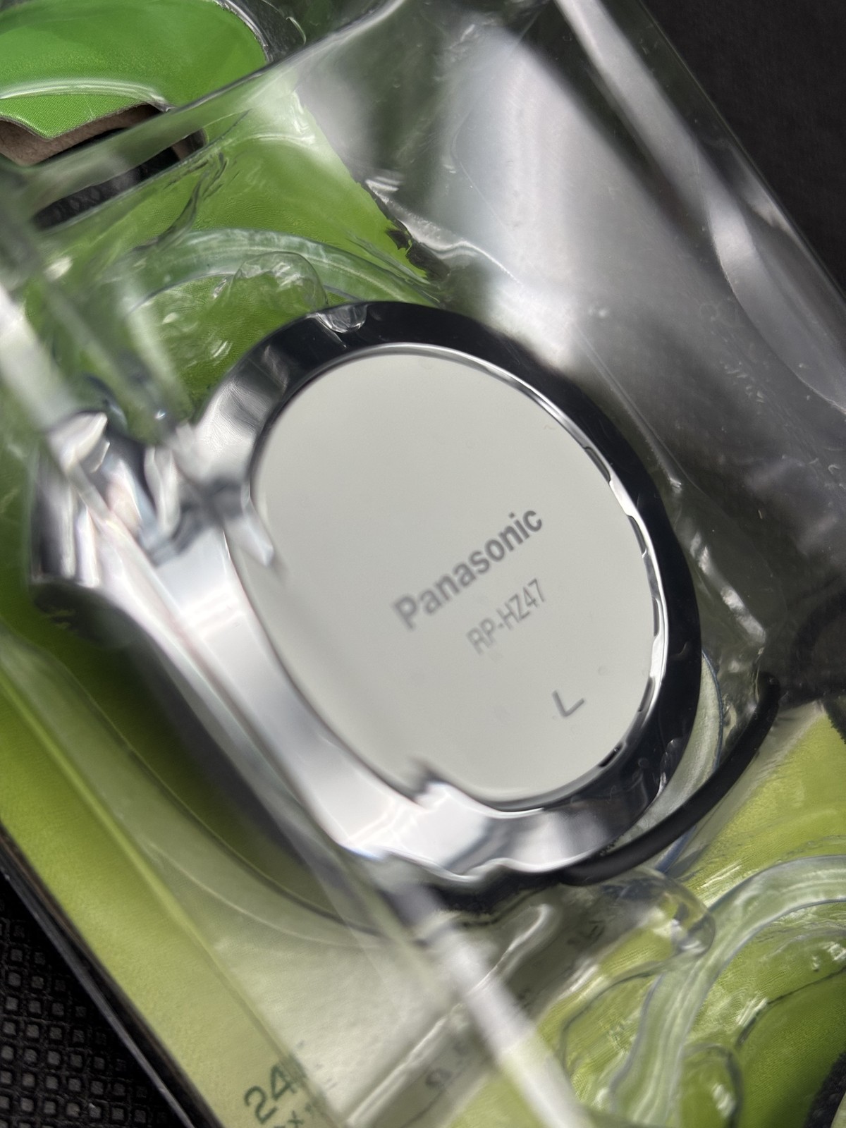 Panasonic Clip Earphone Headphone RP-HZ47-W 9.9mm White NEW