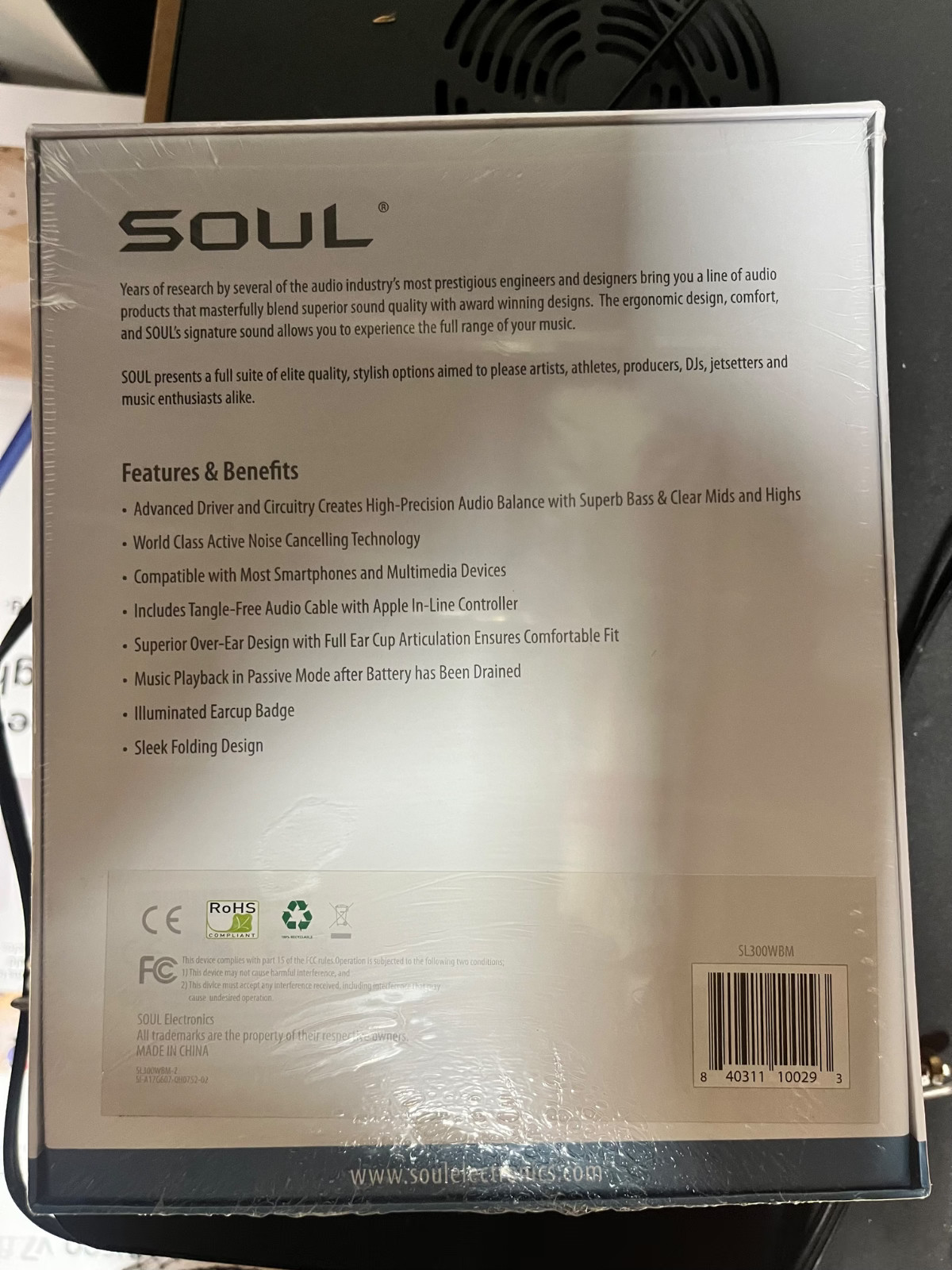 SOUL by Ludacris SL300WB High Definition Noise Canceling Headphones Black/White