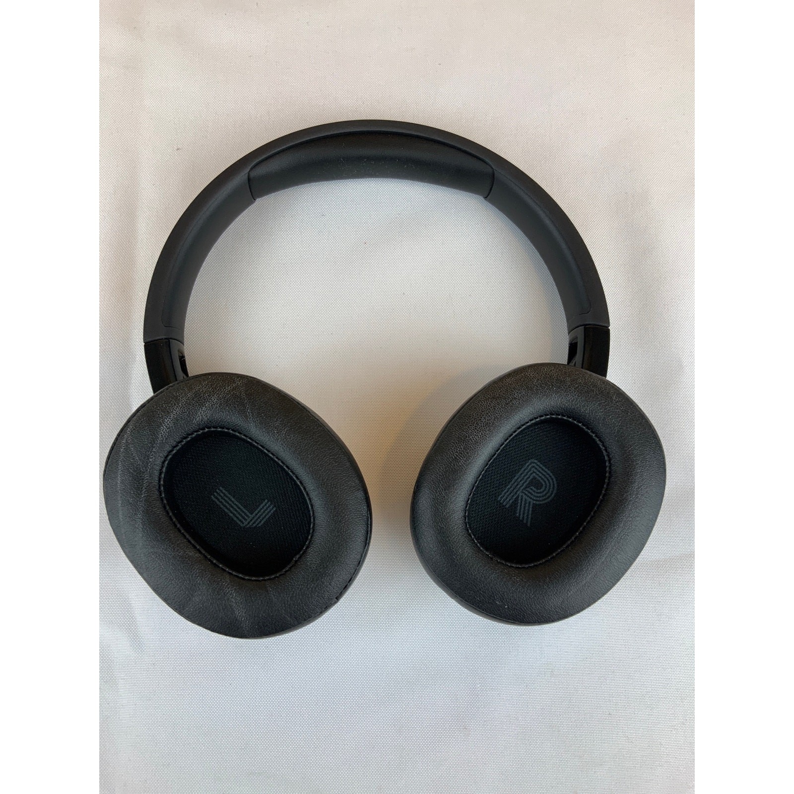 JBL Tune 720BT, Over The Ear Headphones, With Case, Blk.