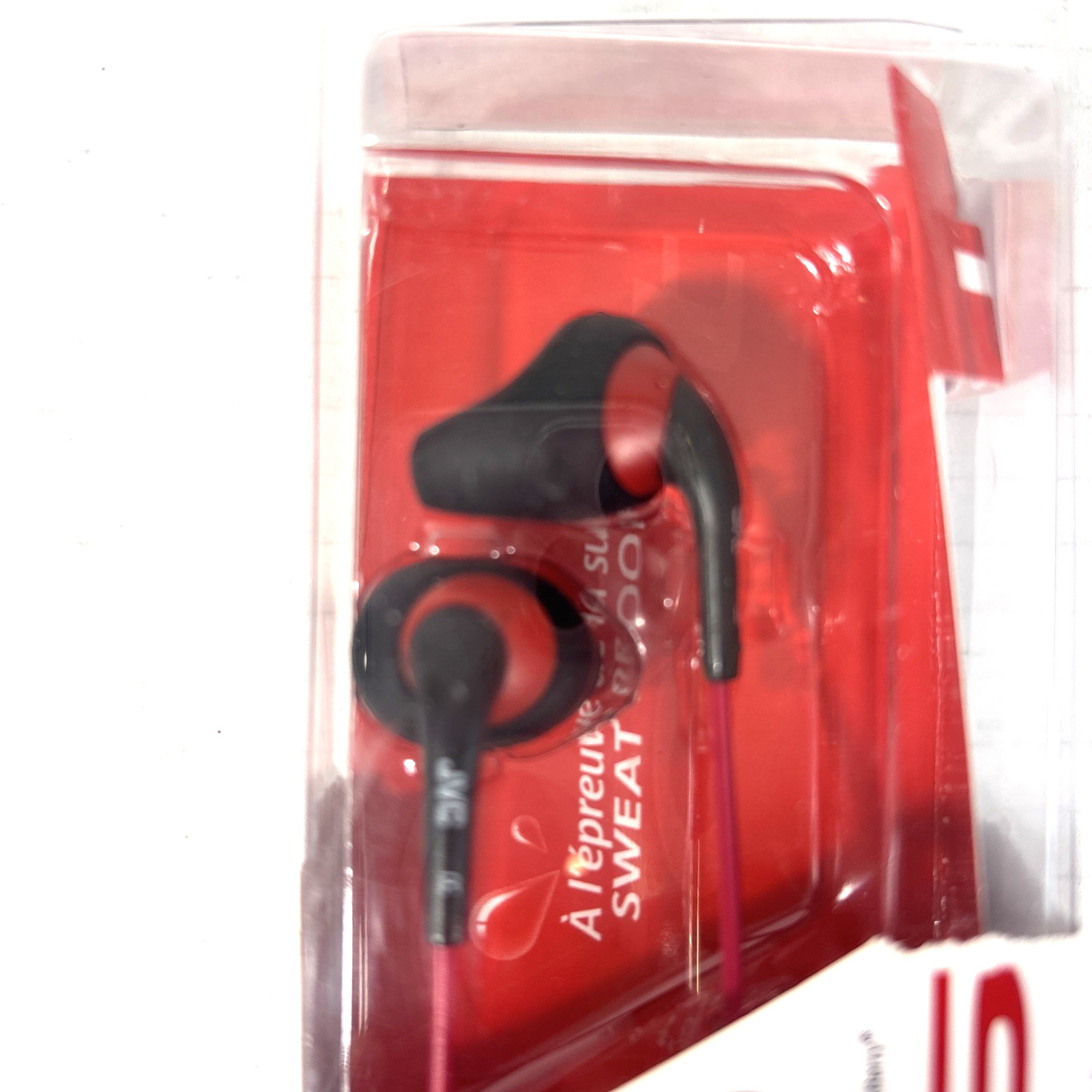 JVC HA-ENR15-B Gummy Sport Black Red In Ear Earbuds Headphones Sweat Proof