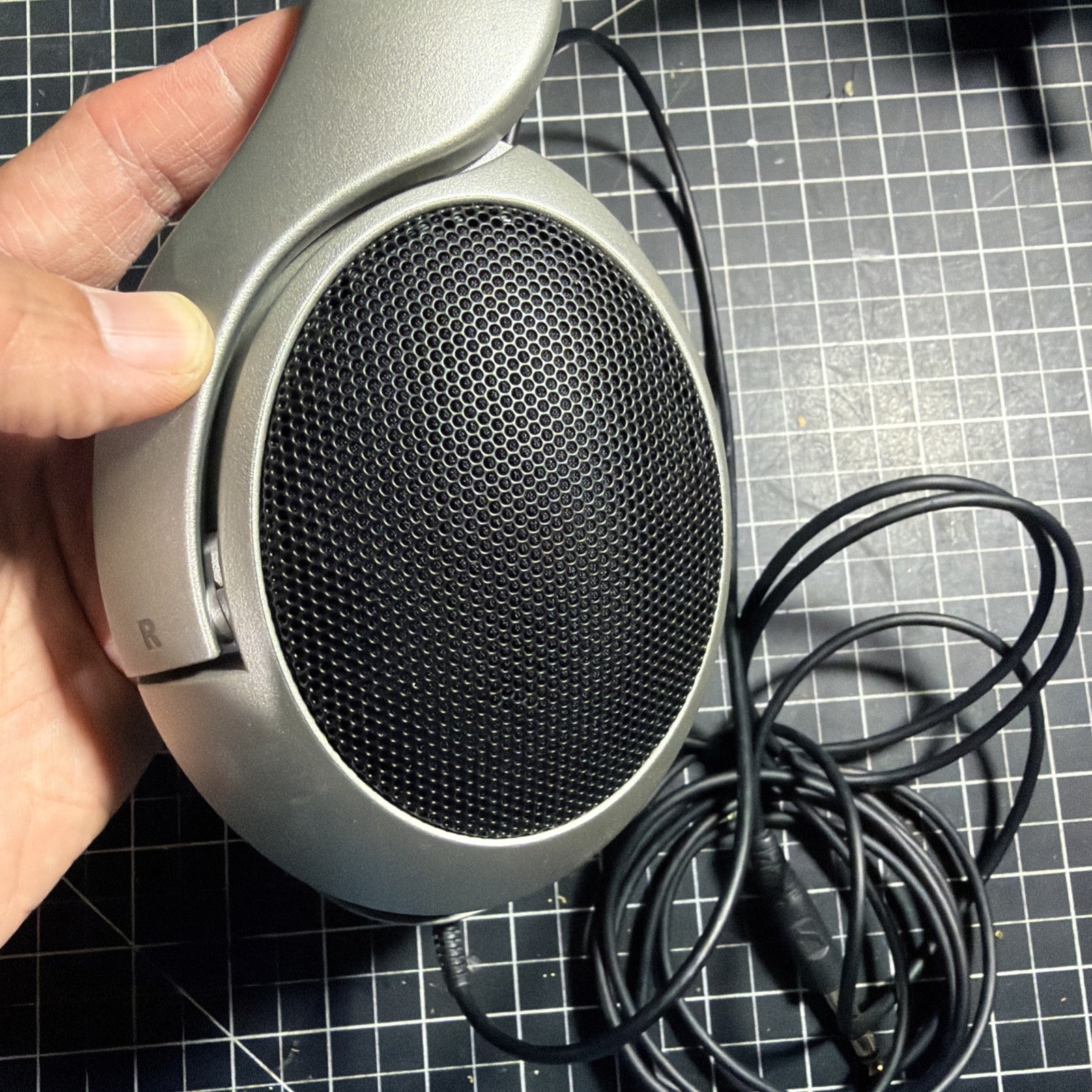 Sennheiser HD 555 Headband Headphones – Black/Gray