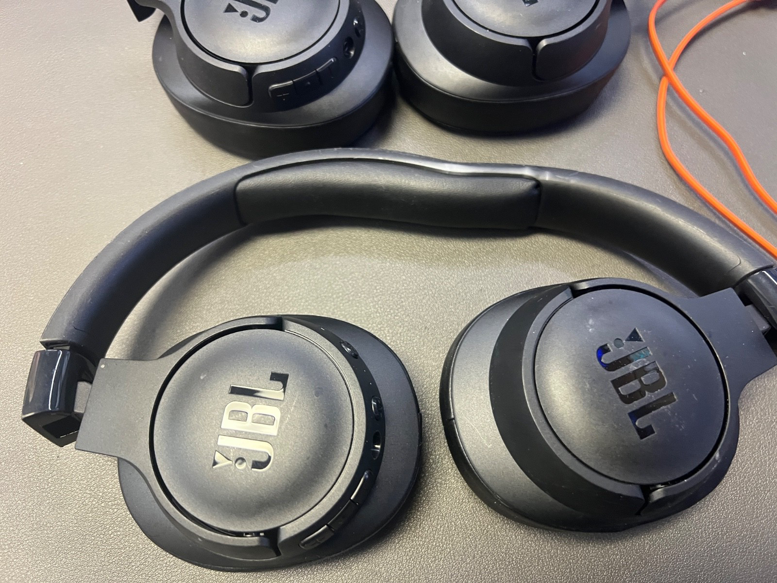 JBL Tune760NC LOT OF 2 – Active NC Bluetooth Headphones-BENT BUT WORKS!-4