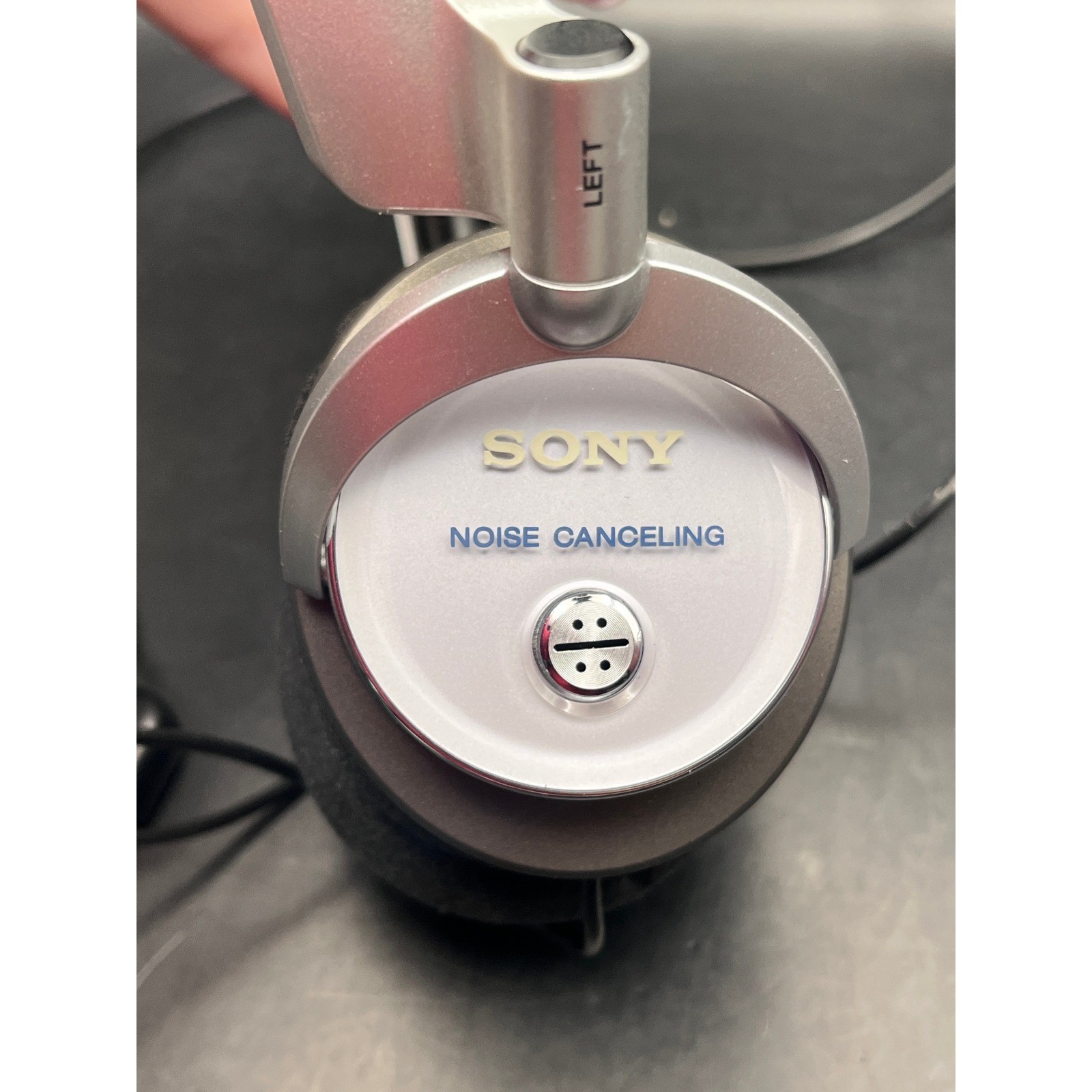 Sony MDR NC6 Noise Cancelling Headphones Over Ear Foldable As Is